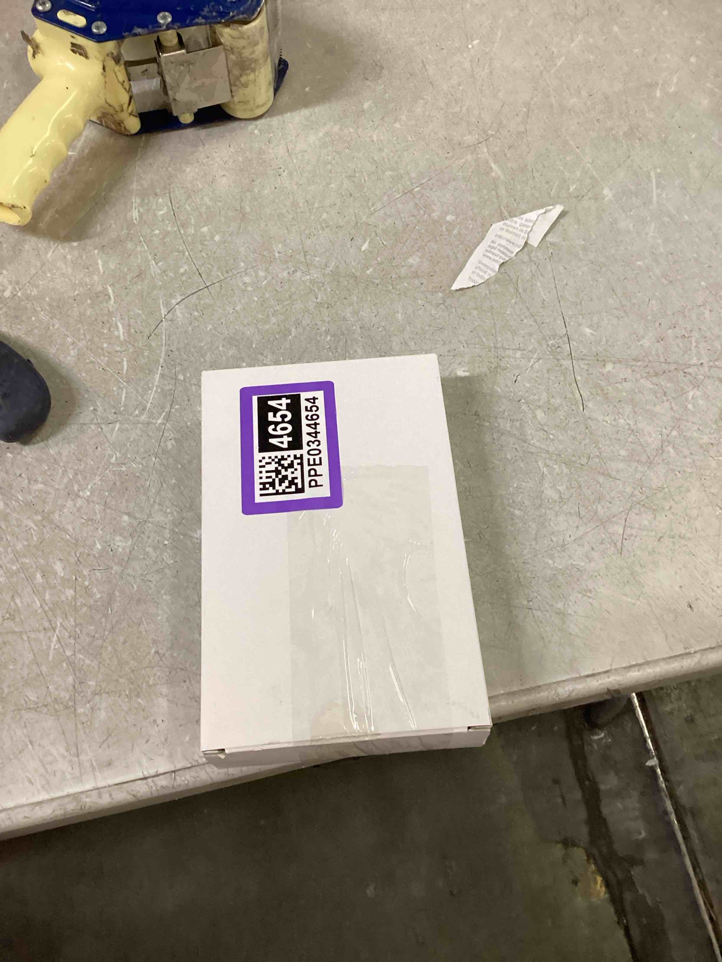 https://s3.amazonaws.com/lotting-images-prod/bidfta/PPE0344654_1728585401948.jpeg