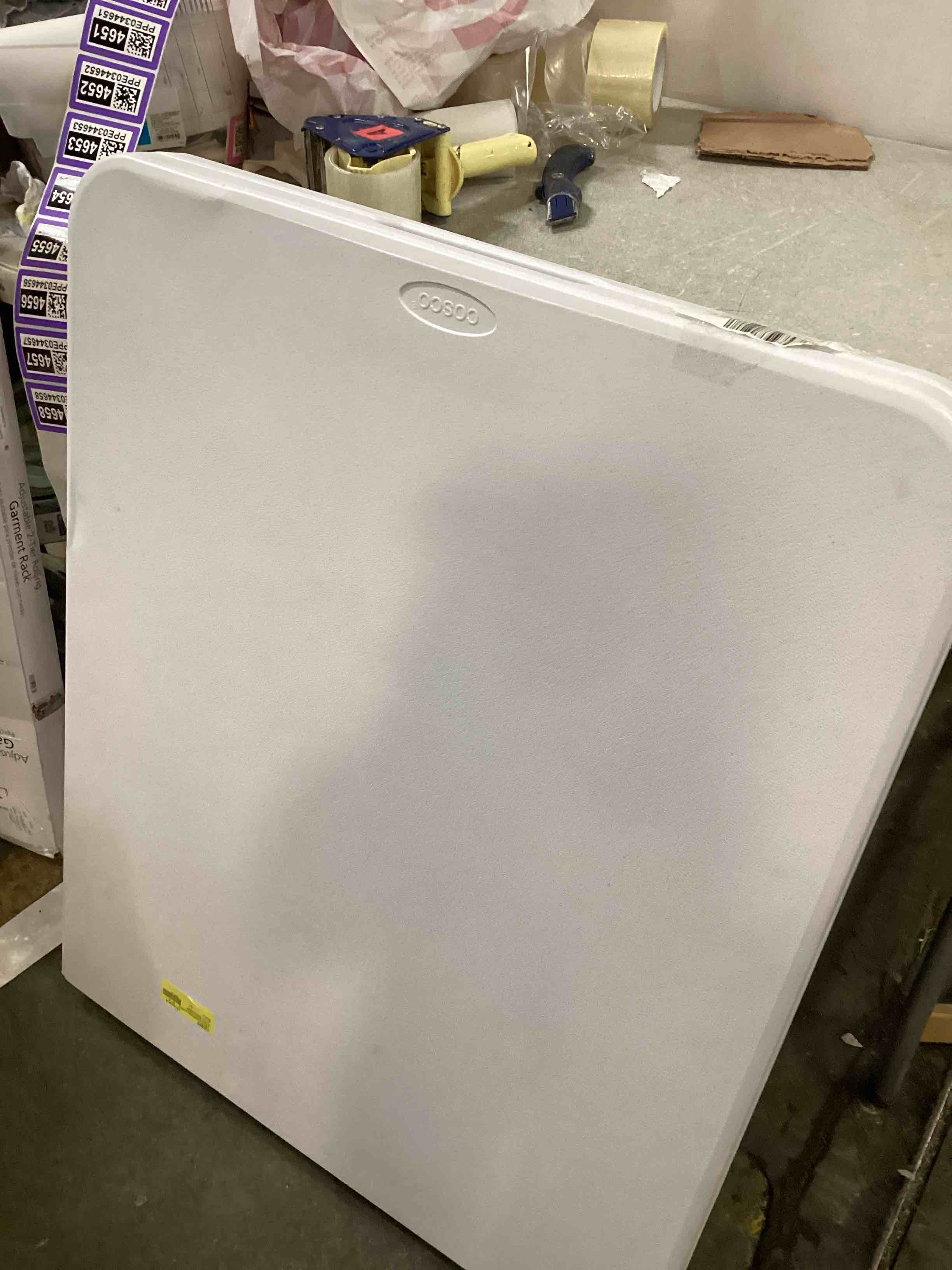 https://s3.amazonaws.com/lotting-images-prod/bidfta/PPE0344658_1728584647067.jpeg