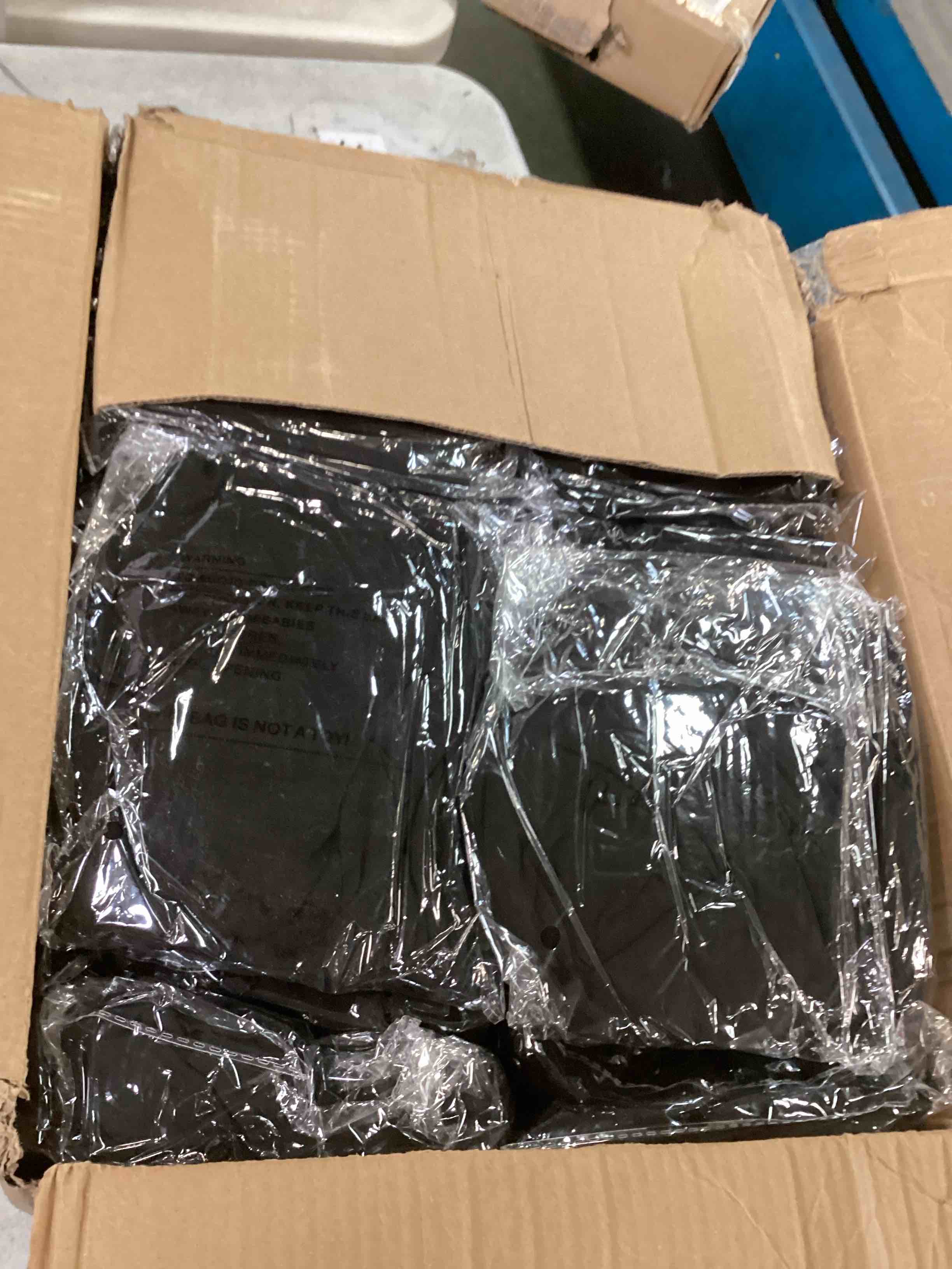 https://s3.amazonaws.com/lotting-images-prod/bidfta/PPE0344749_1728571421000.jpeg