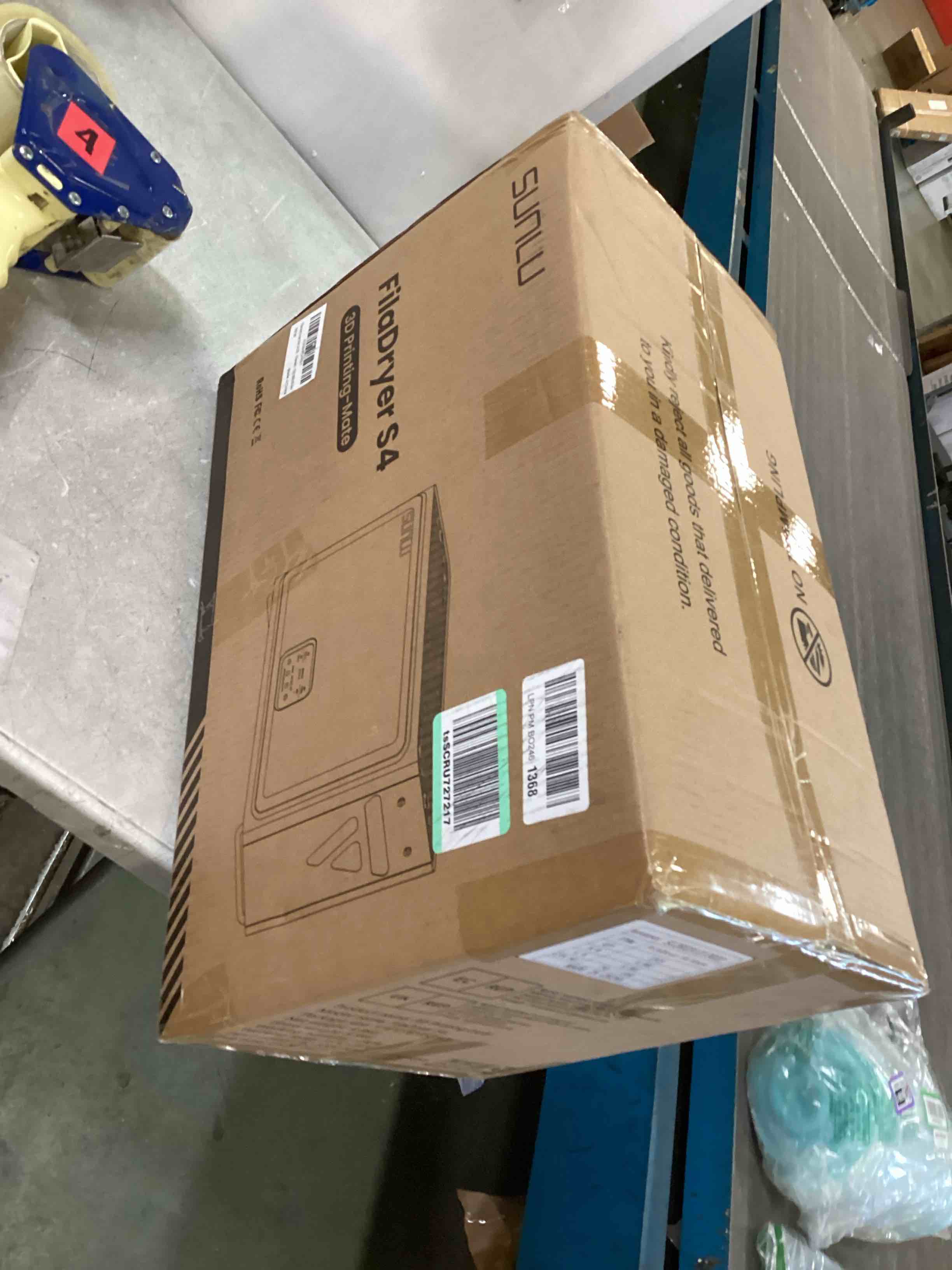 https://s3.amazonaws.com/lotting-images-prod/bidfta/PPE0344758_1728570872956.jpeg