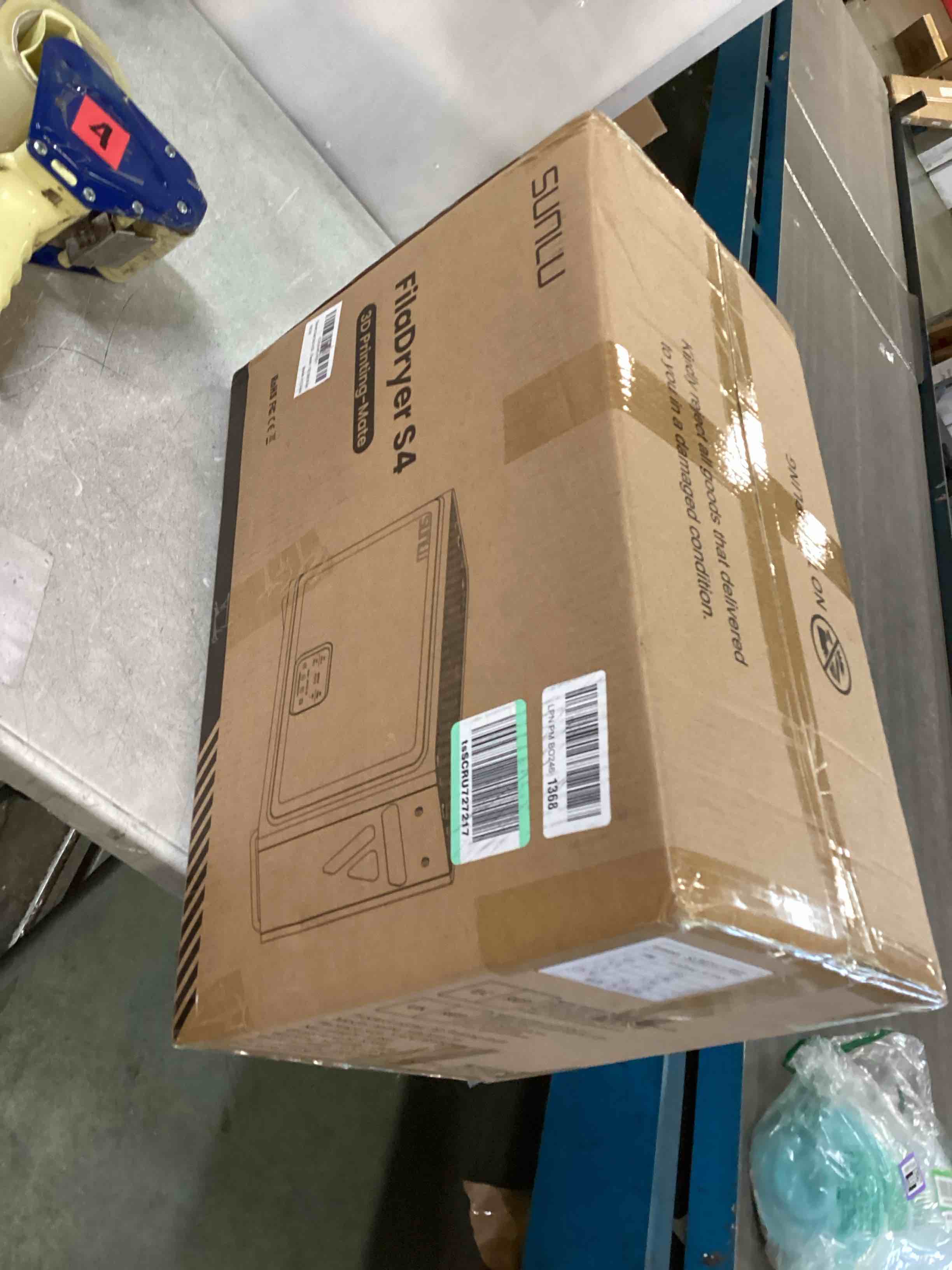 https://s3.amazonaws.com/lotting-images-prod/bidfta/PPE0344758_1728570873693.jpeg