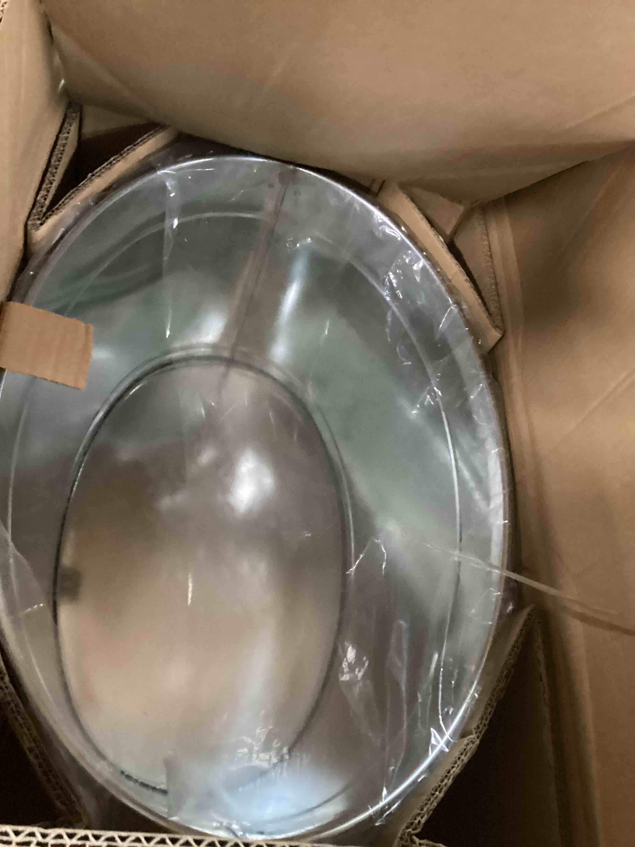 https://s3.amazonaws.com/lotting-images-prod/bidfta/PPE0344872_1728559726113.jpeg