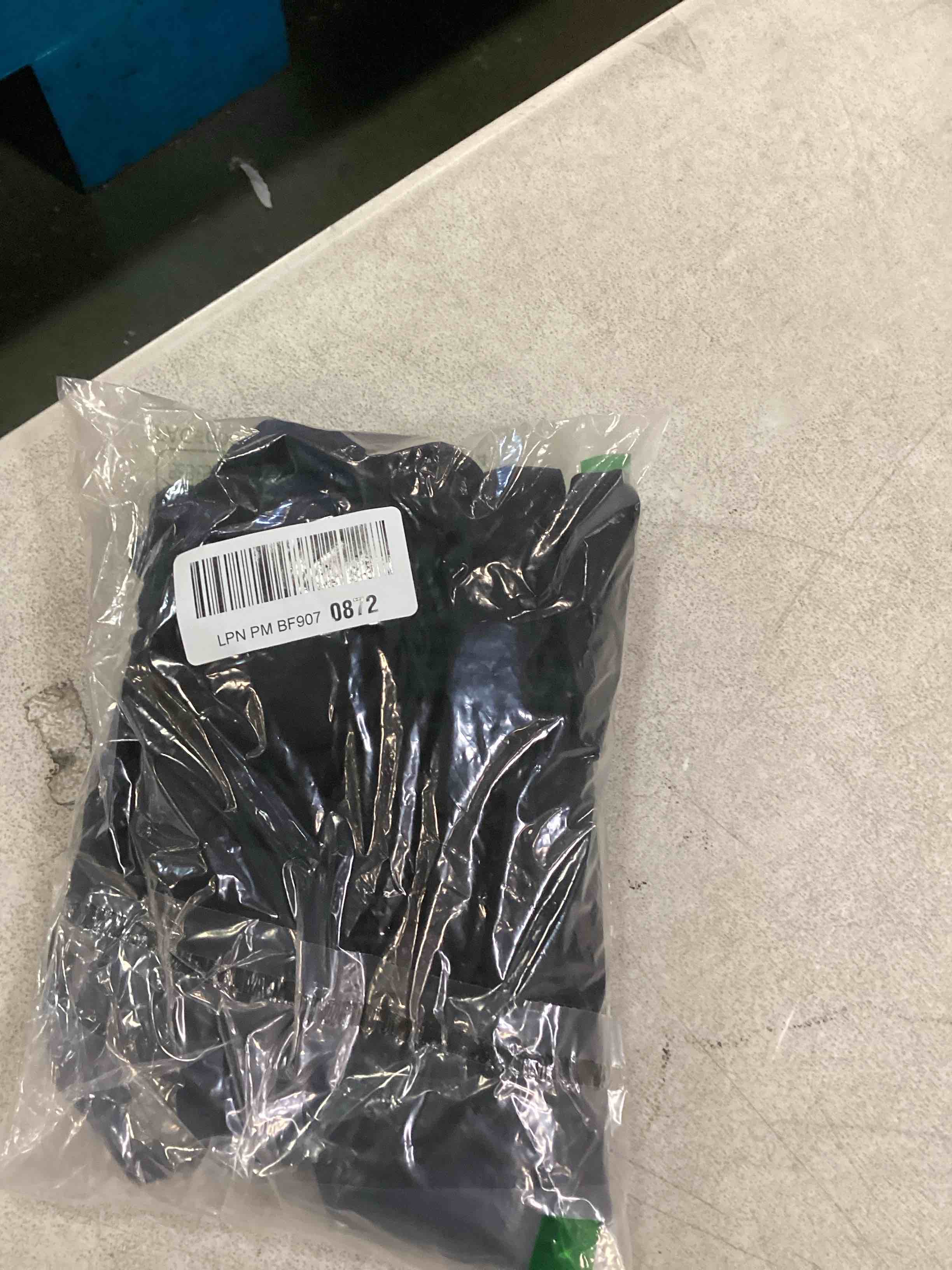 https://s3.amazonaws.com/lotting-images-prod/bidfta/PPE0345096_1728498225925.jpeg