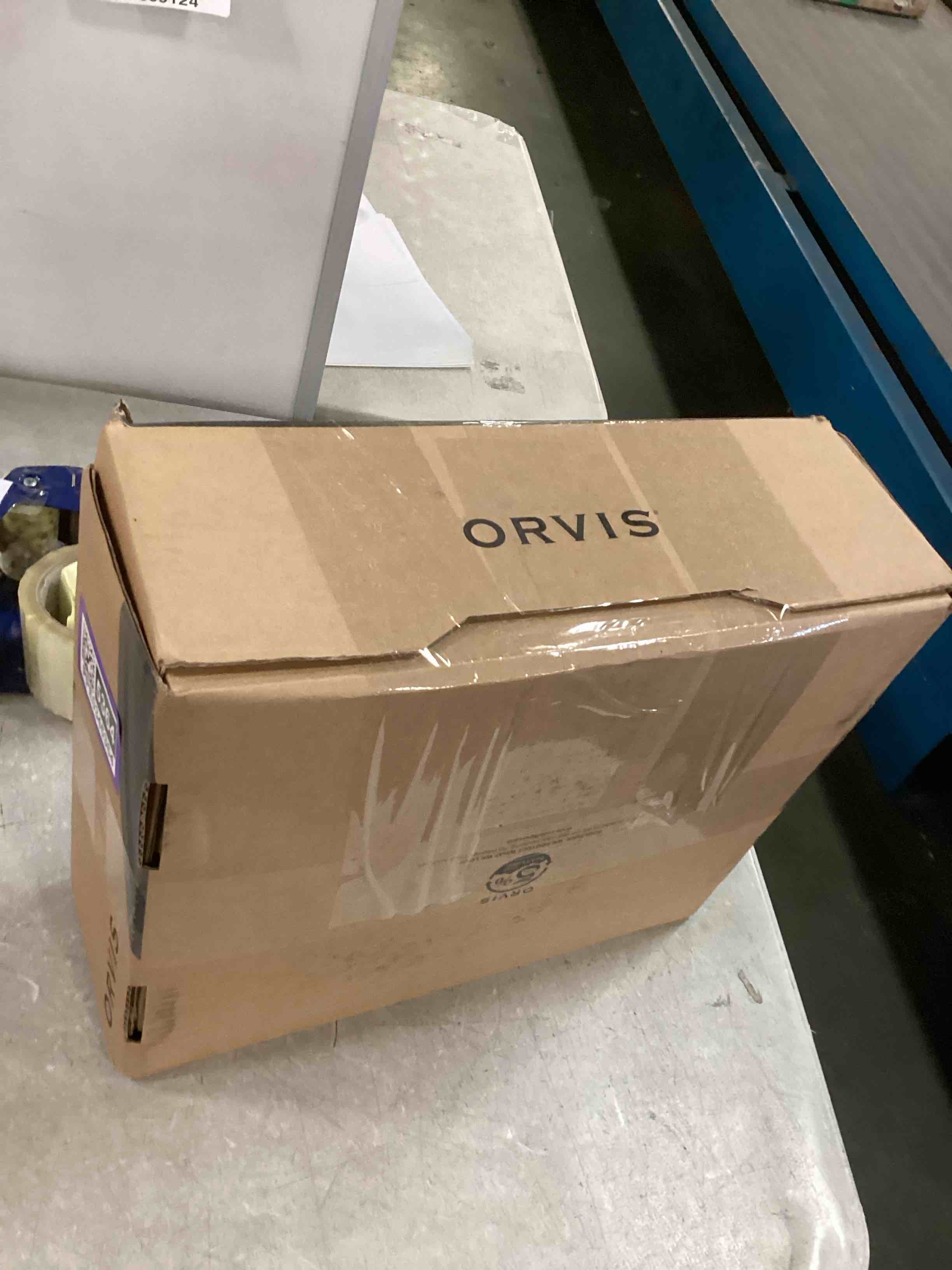 https://s3.amazonaws.com/lotting-images-prod/bidfta/PPE0345364_1728391091485.jpeg