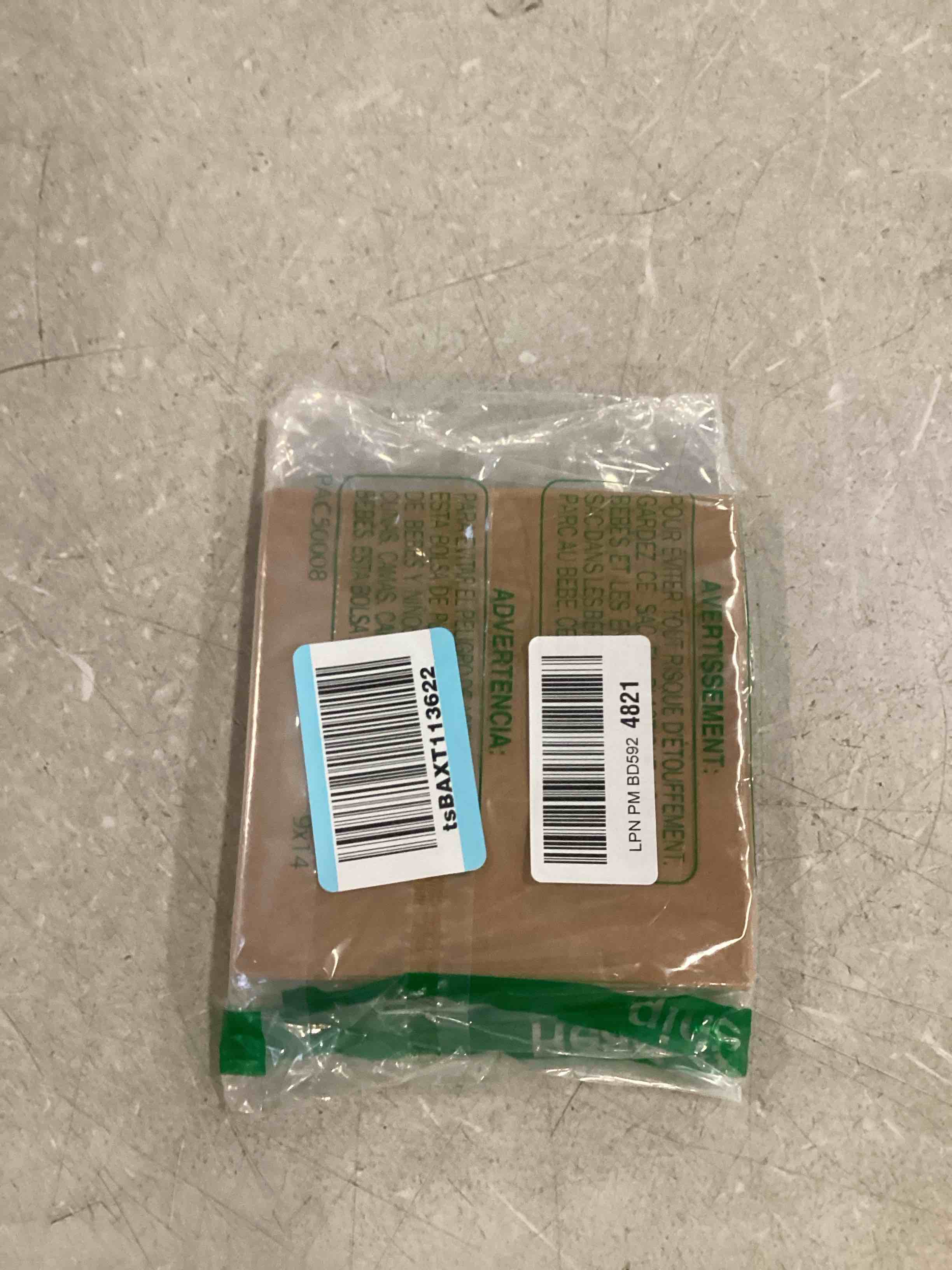 https://s3.amazonaws.com/lotting-images-prod/bidfta/PPE0345386_1728389464492.jpeg