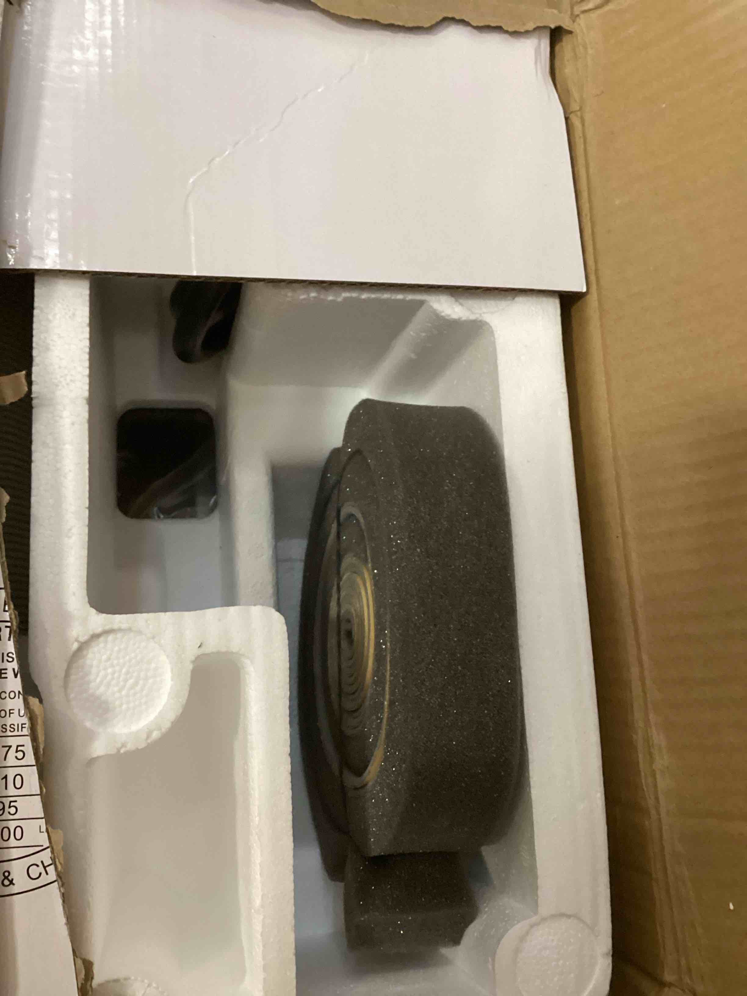 https://s3.amazonaws.com/lotting-images-prod/bidfta/PPE0345523_1728329942816.jpeg