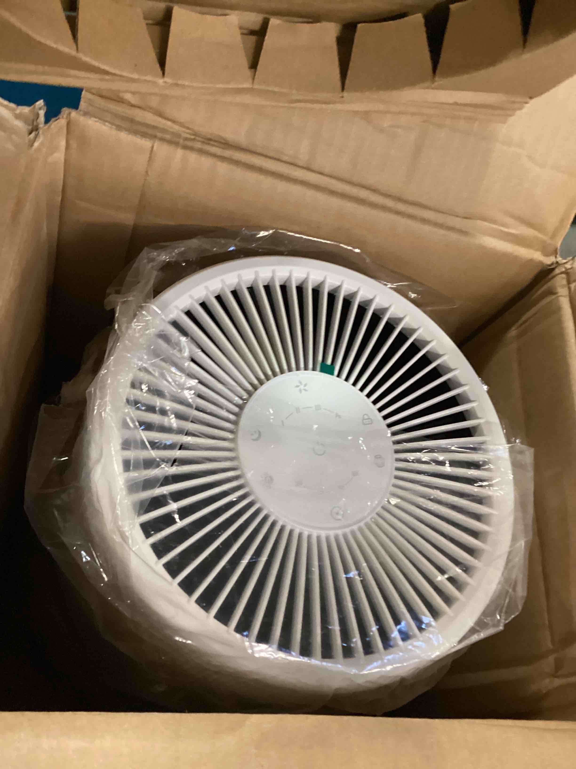 https://s3.amazonaws.com/lotting-images-prod/bidfta/PPE0345643_1728304011906.jpeg