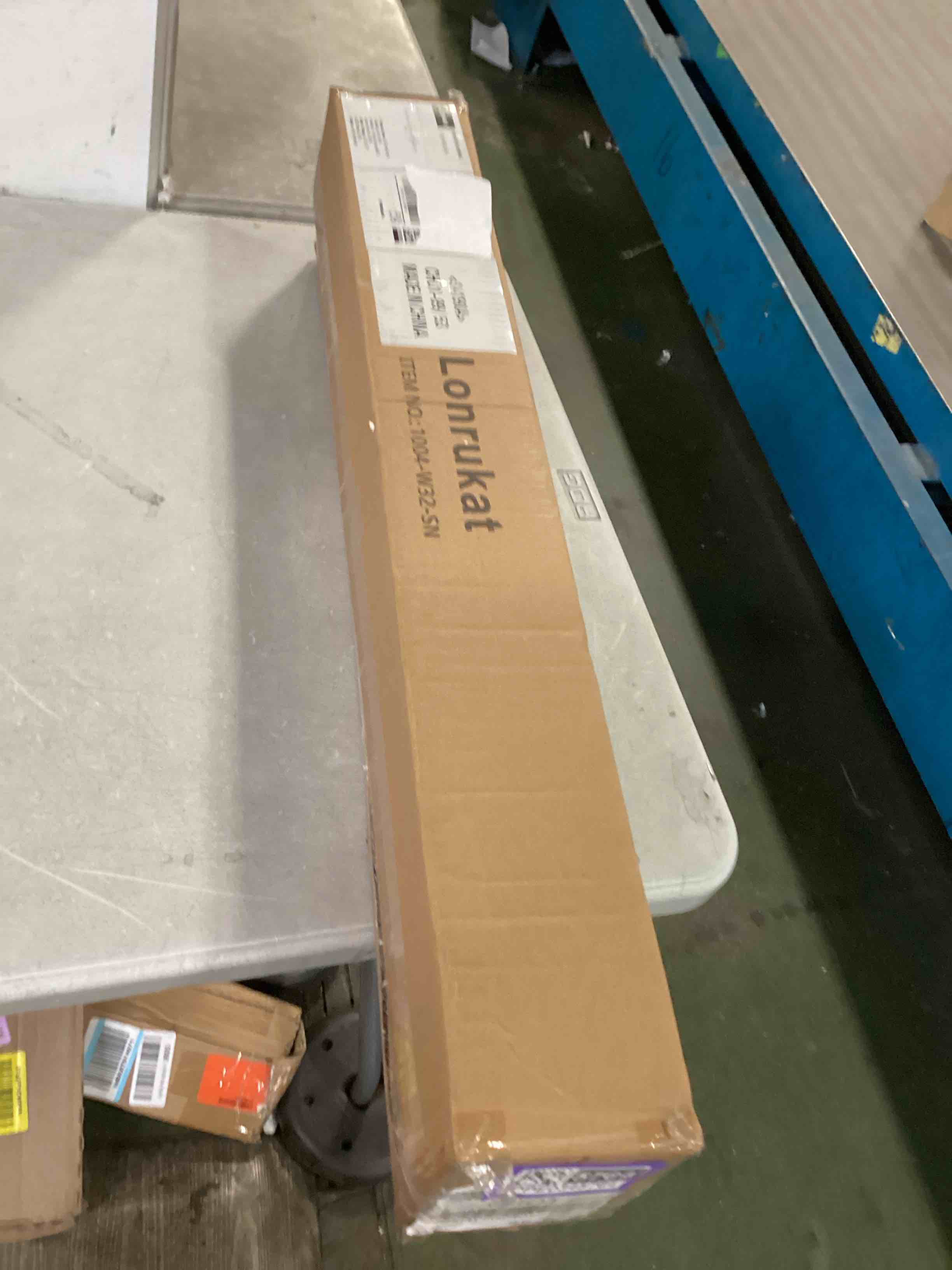 https://s3.amazonaws.com/lotting-images-prod/bidfta/PPE0345764_1728139180722.jpeg