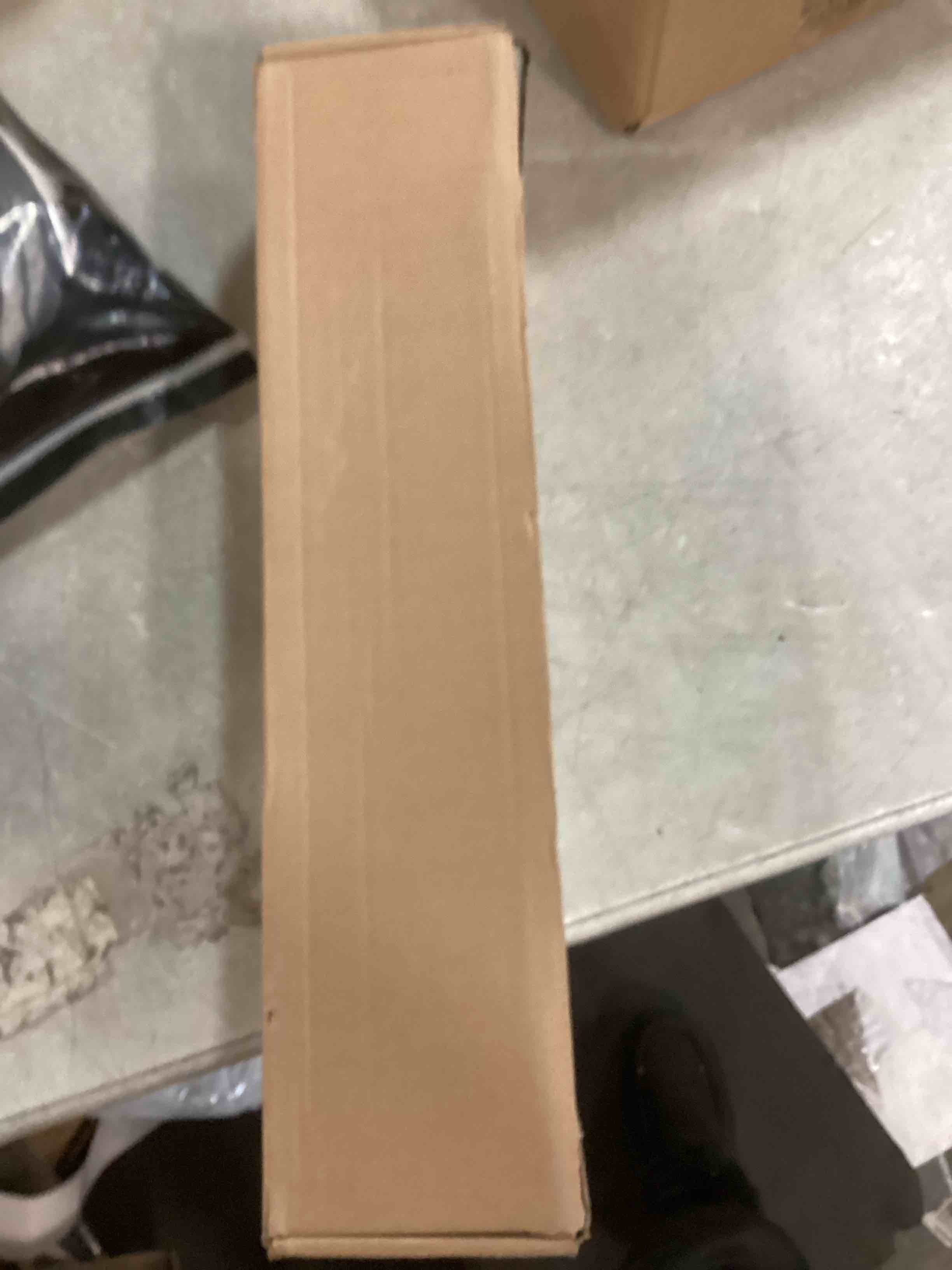 https://s3.amazonaws.com/lotting-images-prod/bidfta/PPE0346735_1732252352967.jpeg