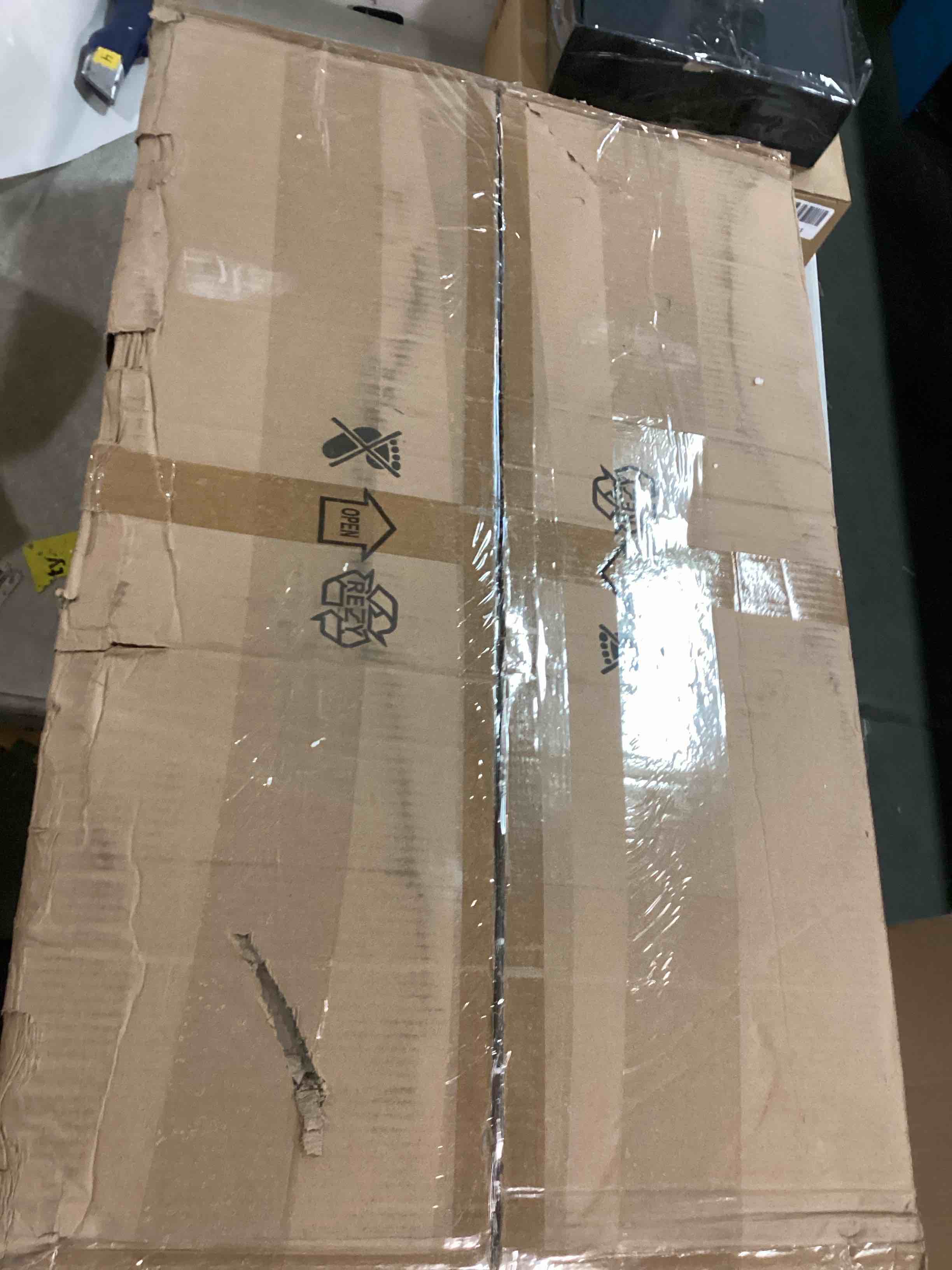 https://s3.amazonaws.com/lotting-images-prod/bidfta/PPE0346934_1732232105774.jpeg