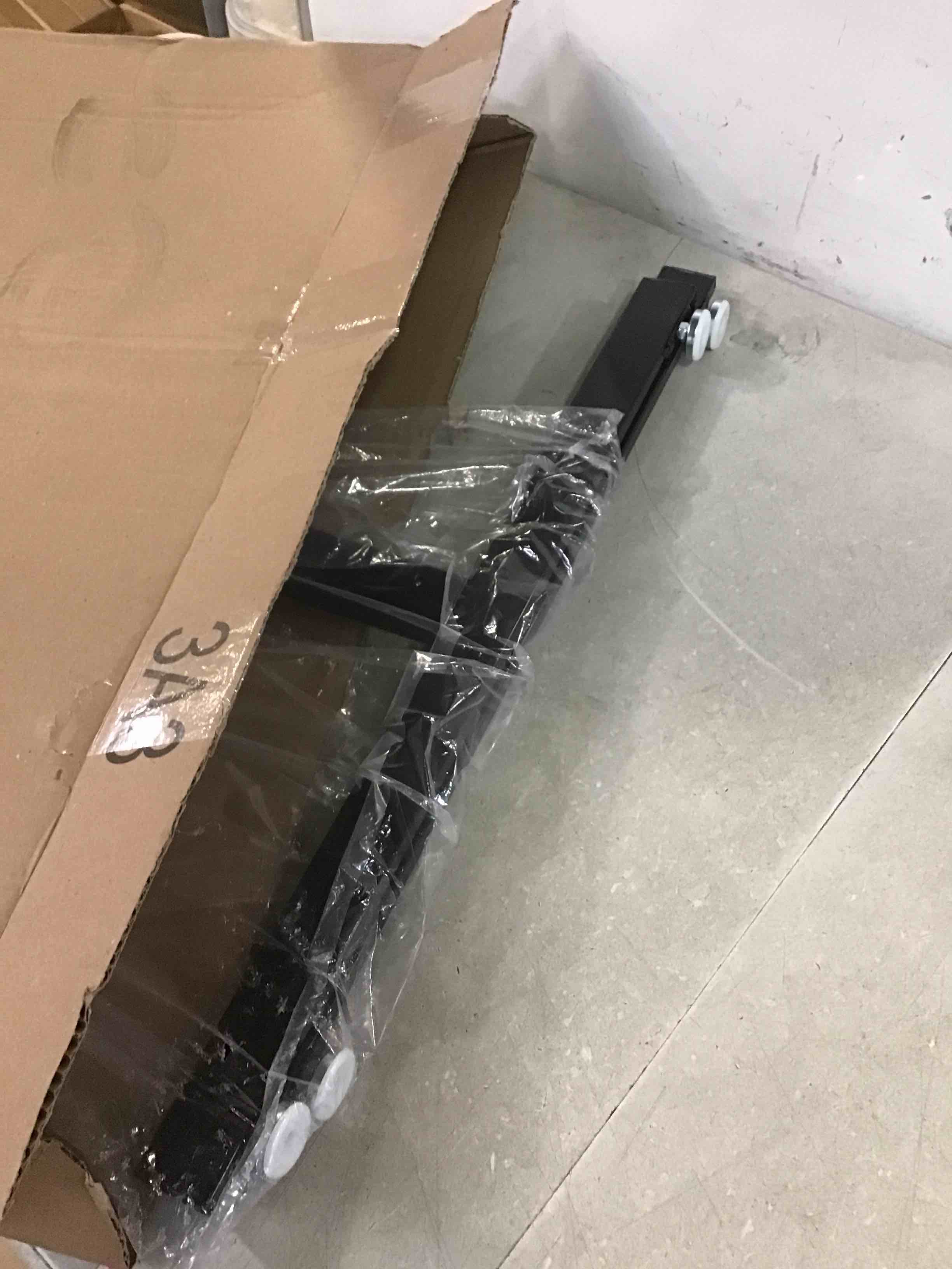https://s3.amazonaws.com/lotting-images-prod/bidfta/PPE0347573_1731165208501.jpeg
