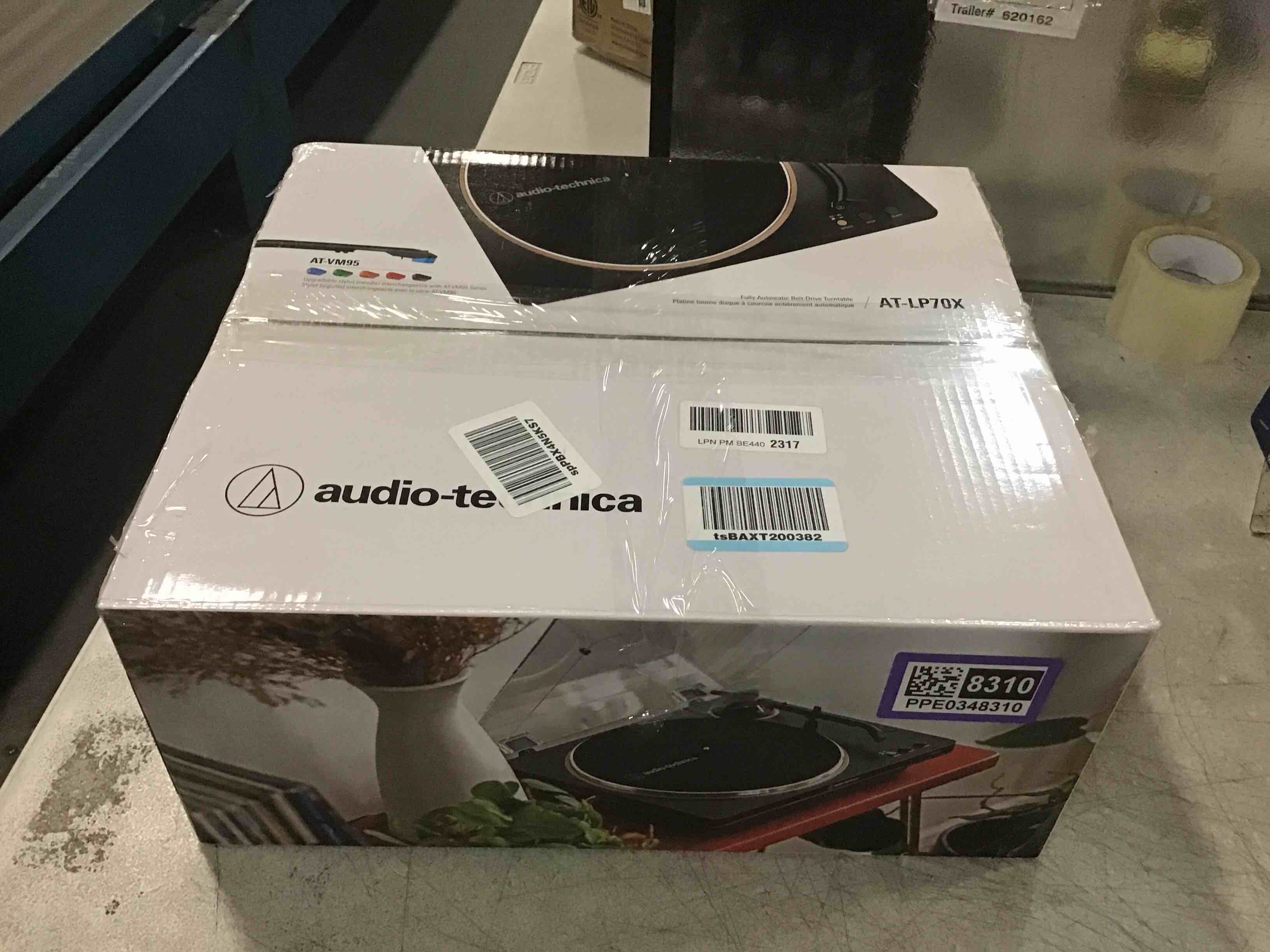 https://s3.amazonaws.com/lotting-images-prod/bidfta/PPE0348310_1729031893709.jpeg