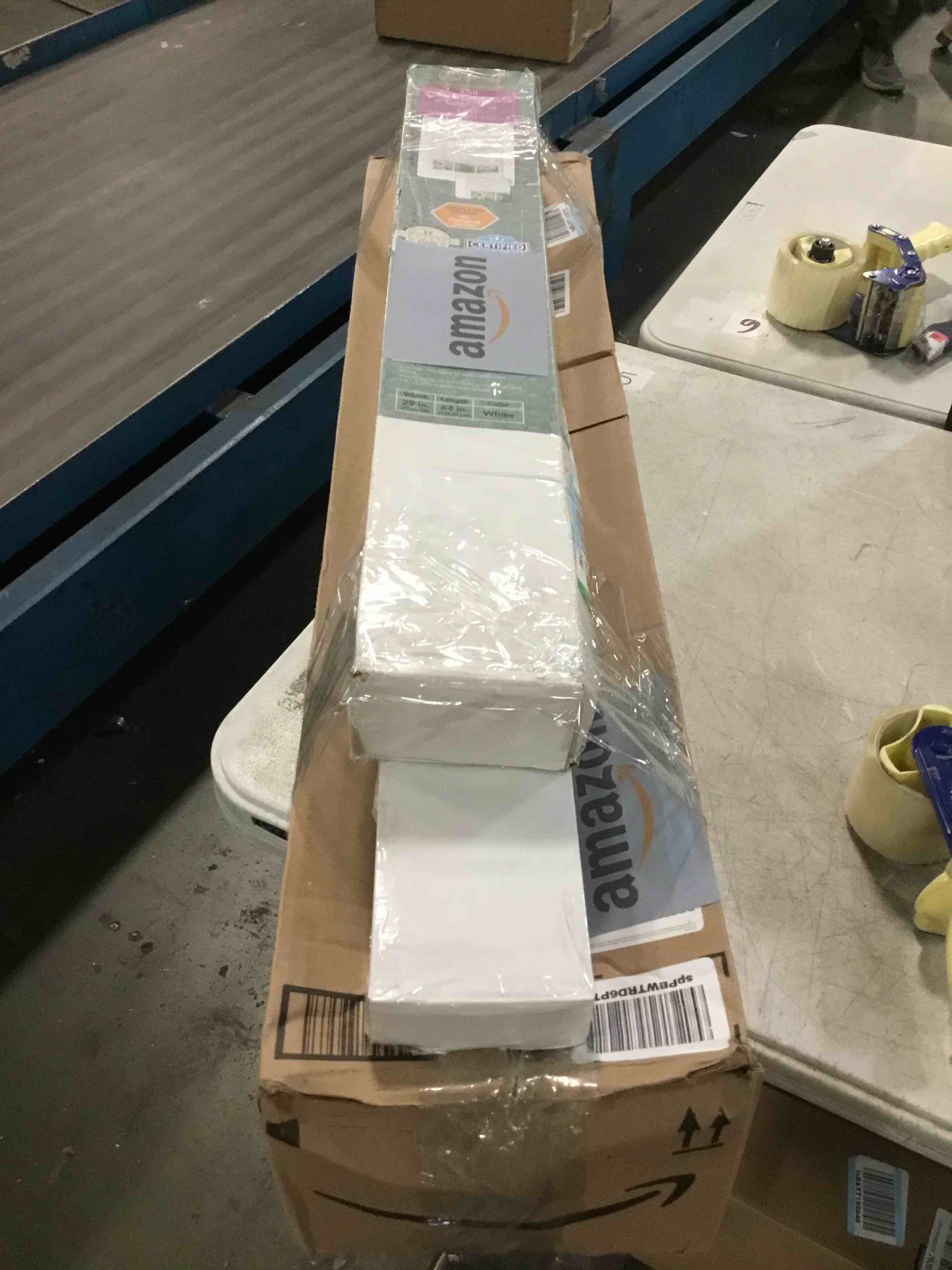 https://s3.amazonaws.com/lotting-images-prod/bidfta/PPE0348732_1728624064047.jpeg
