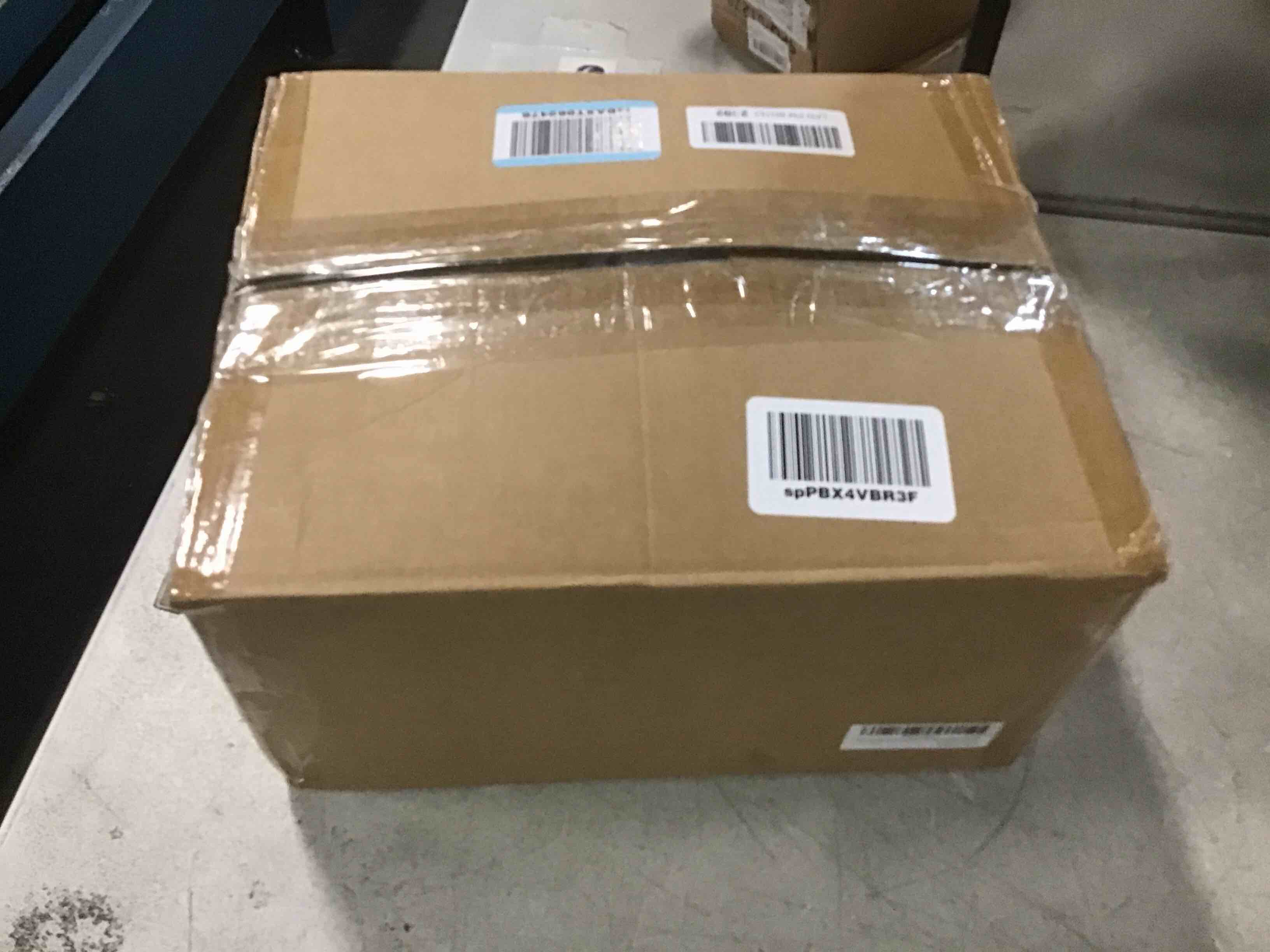 https://s3.amazonaws.com/lotting-images-prod/bidfta/PPE0348797_1728617047924.jpeg