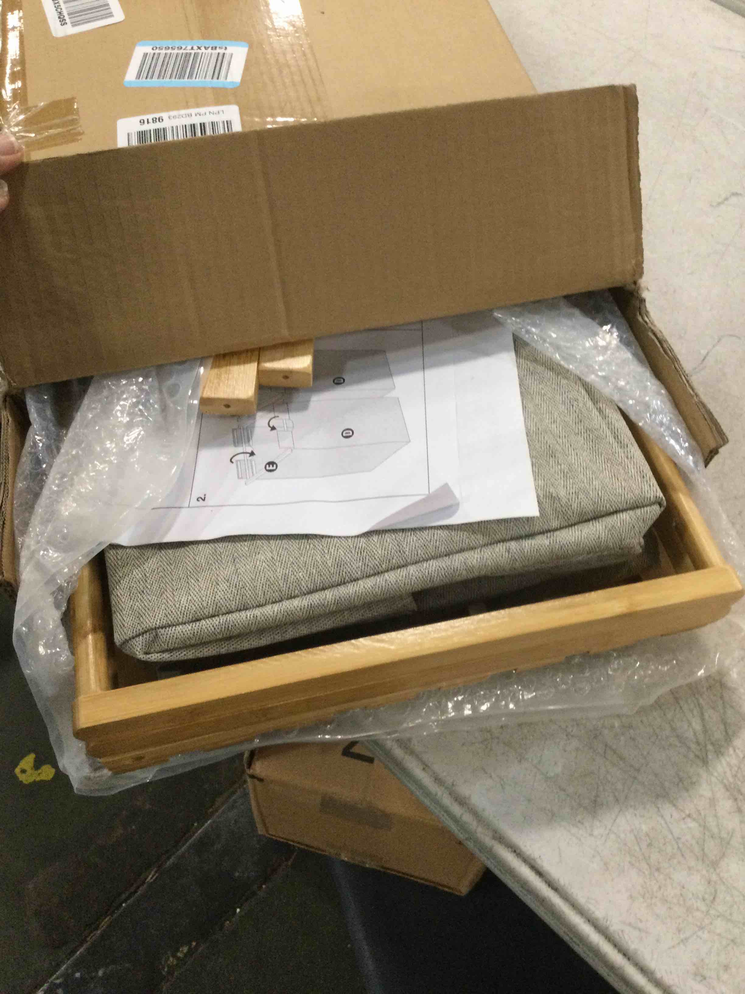 https://s3.amazonaws.com/lotting-images-prod/bidfta/PPE0349201_1728441921857.jpeg