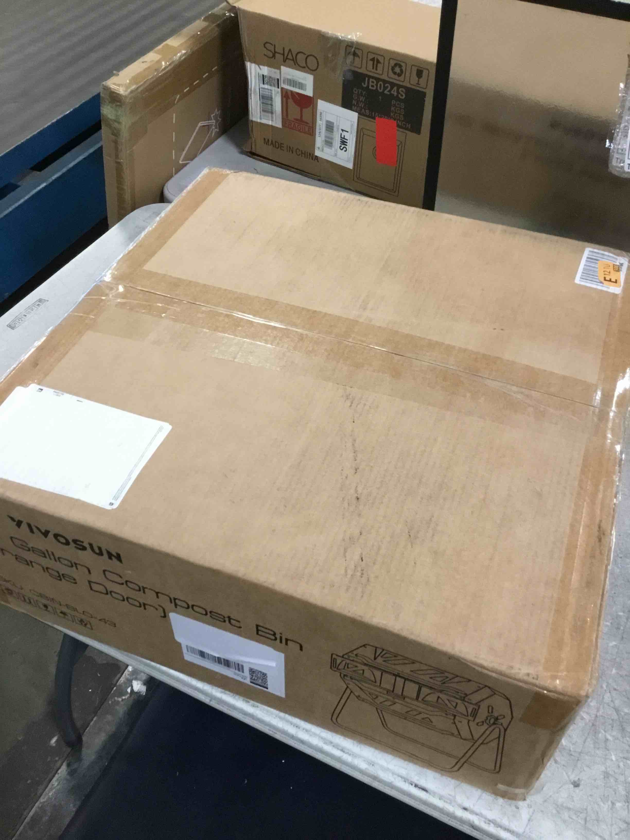 https://s3.amazonaws.com/lotting-images-prod/bidfta/PPE0349670_1728316609610.jpeg