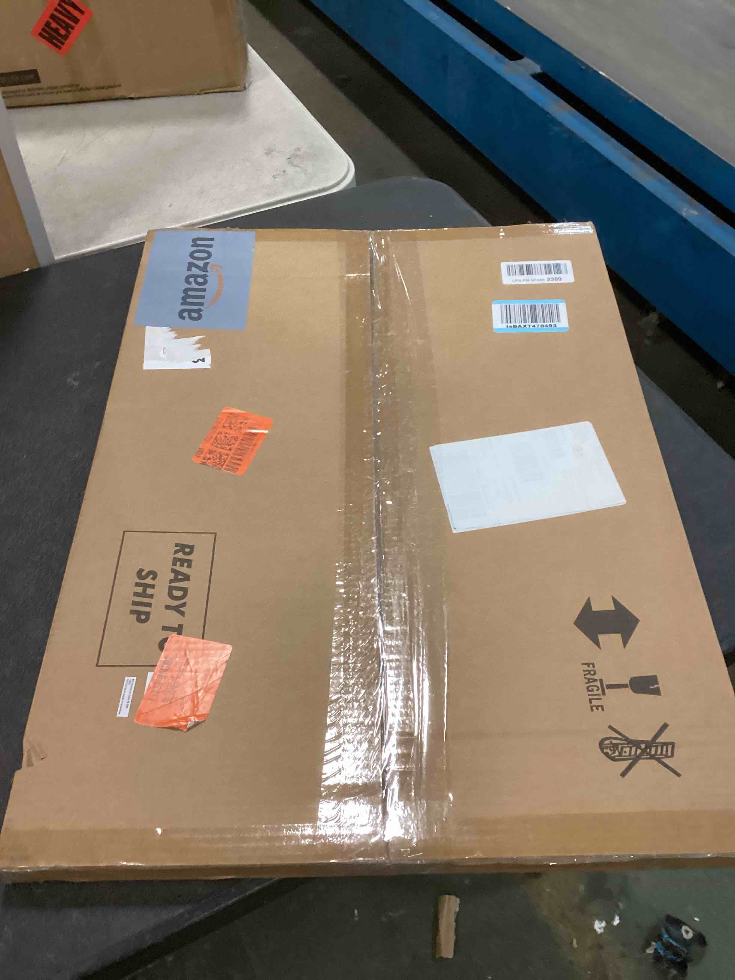 https://s3.amazonaws.com/lotting-images-prod/bidfta/PPE0350403_1729212352741.jpeg
