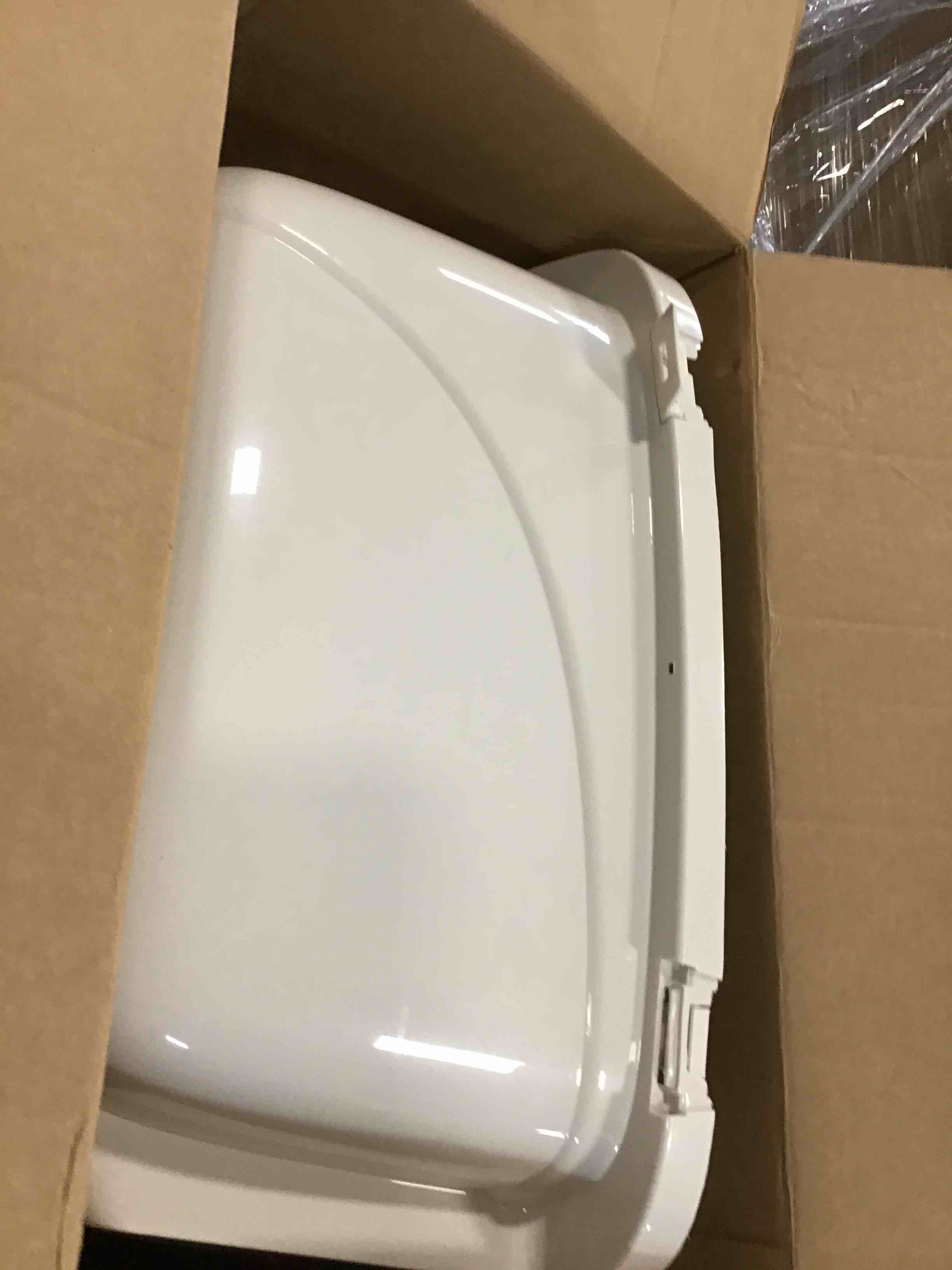 https://s3.amazonaws.com/lotting-images-prod/bidfta/PPE0350451_1728145073514.jpeg
