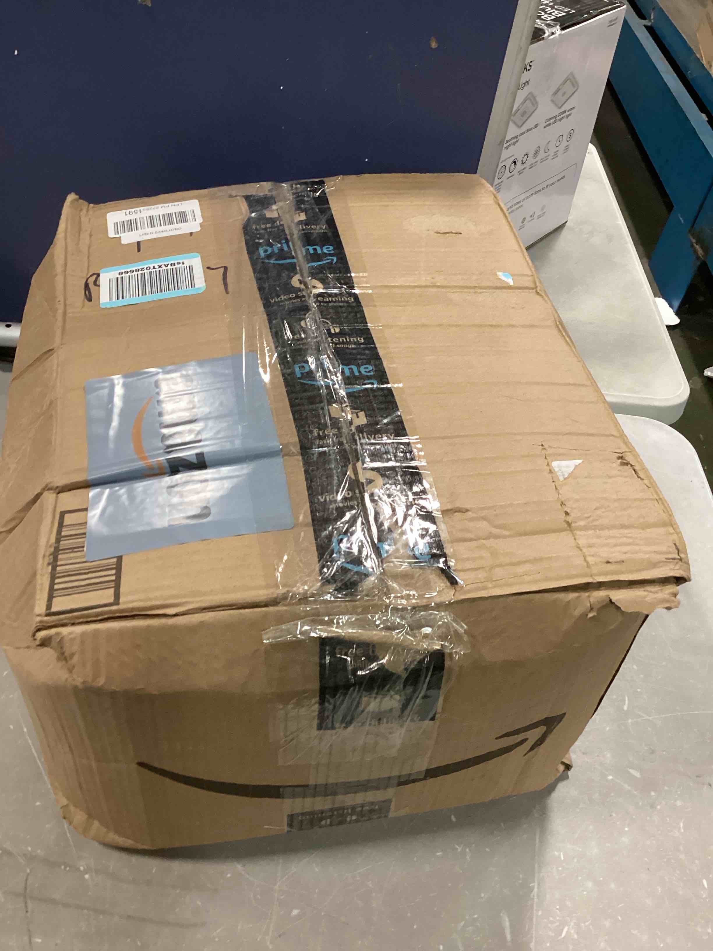 https://s3.amazonaws.com/lotting-images-prod/bidfta/PPE0352364_1728648917674.jpeg