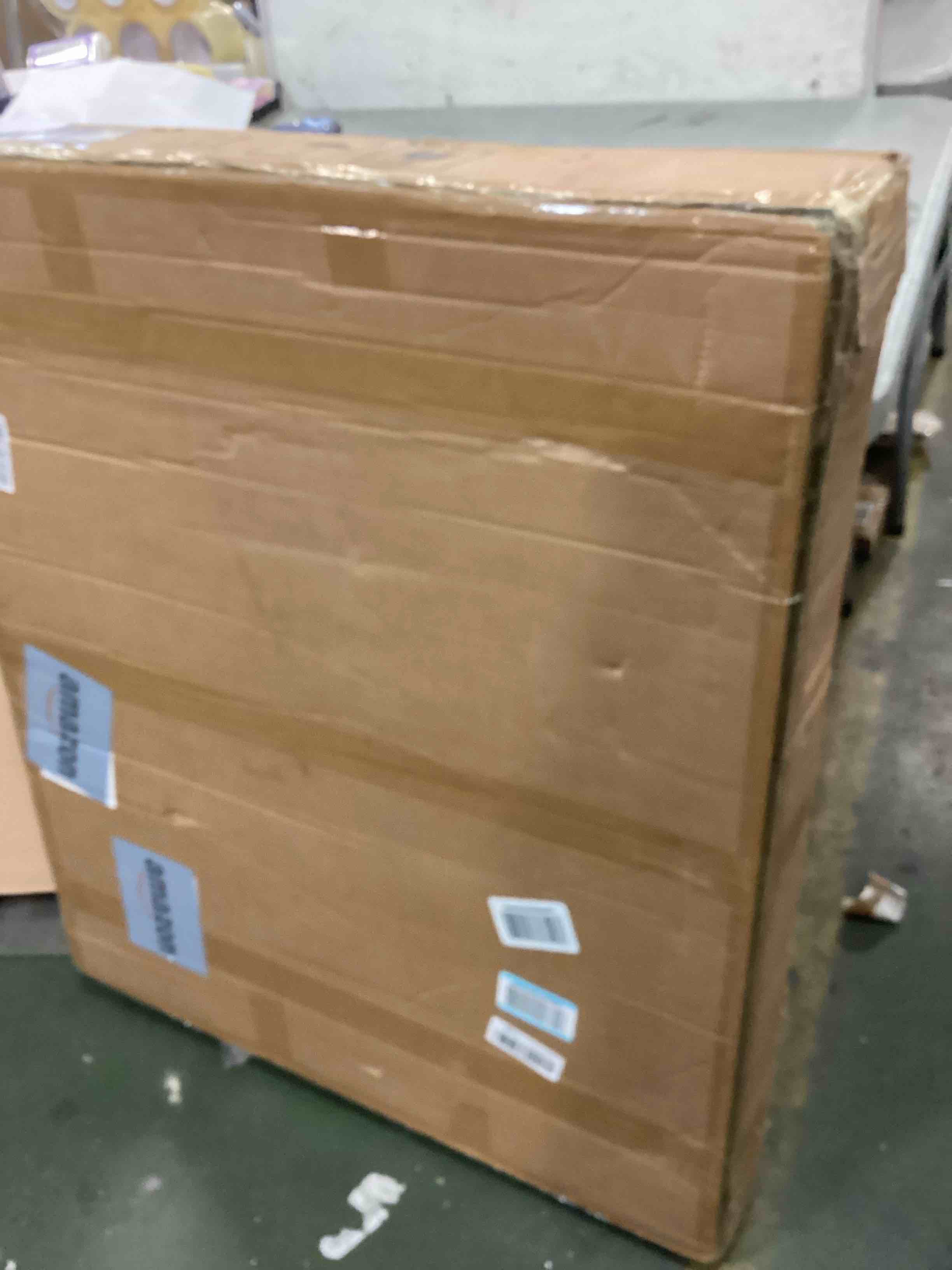 https://s3.amazonaws.com/lotting-images-prod/bidfta/PPE0352763_1728479498942.jpeg