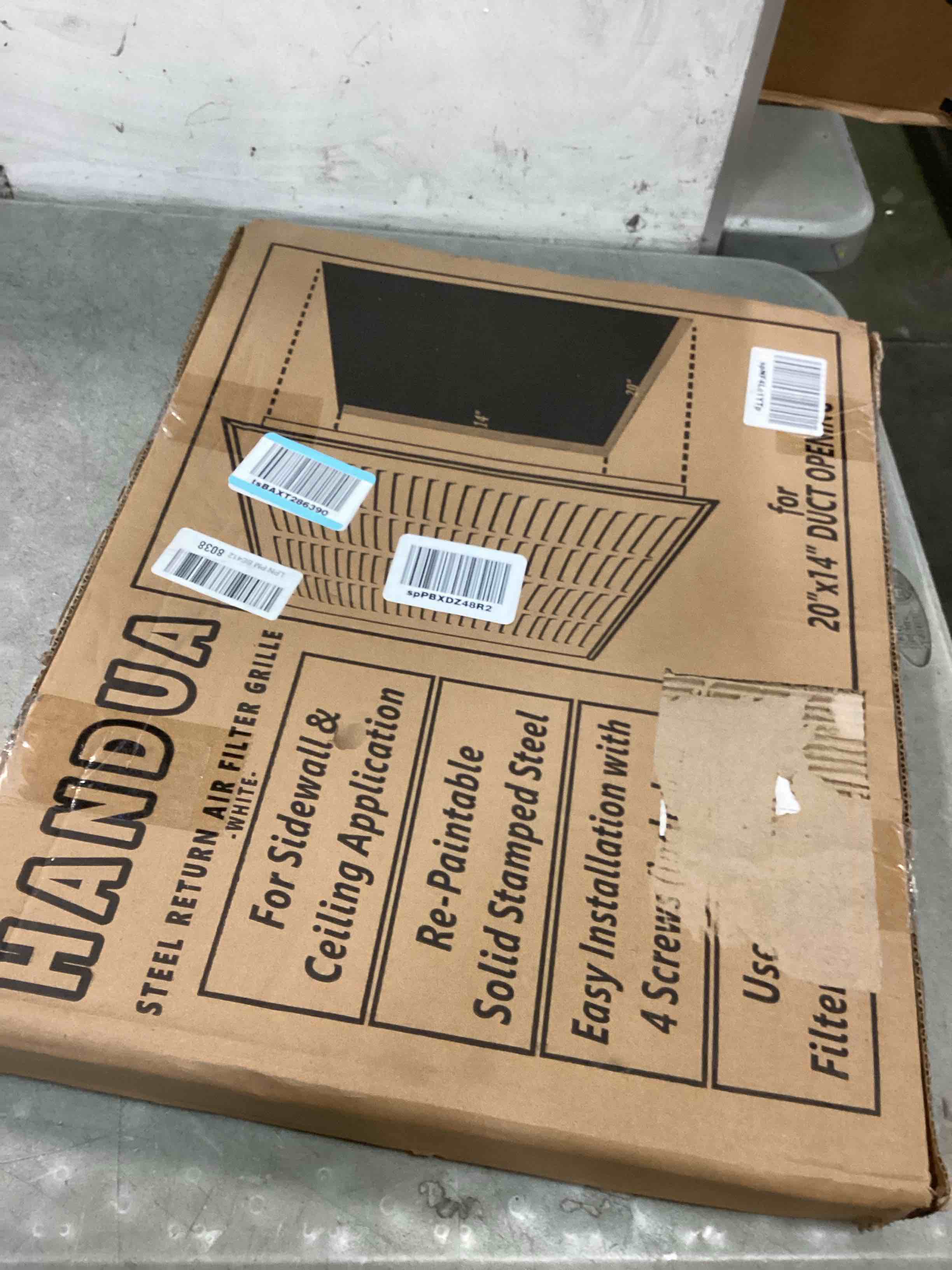 https://s3.amazonaws.com/lotting-images-prod/bidfta/PPE0352781_1728474864075.jpeg
