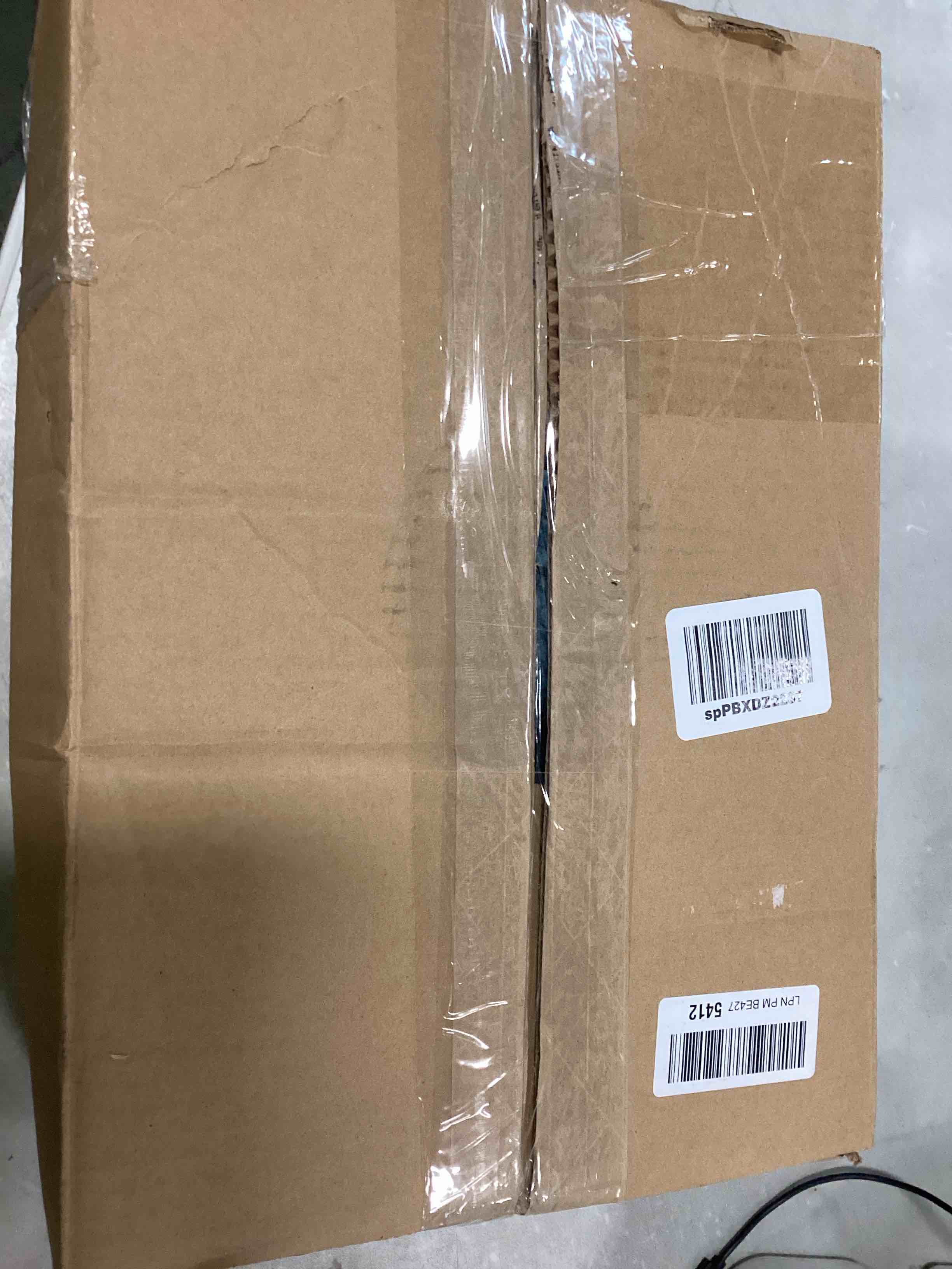 https://s3.amazonaws.com/lotting-images-prod/bidfta/PPE0353296_1728131850820.jpeg