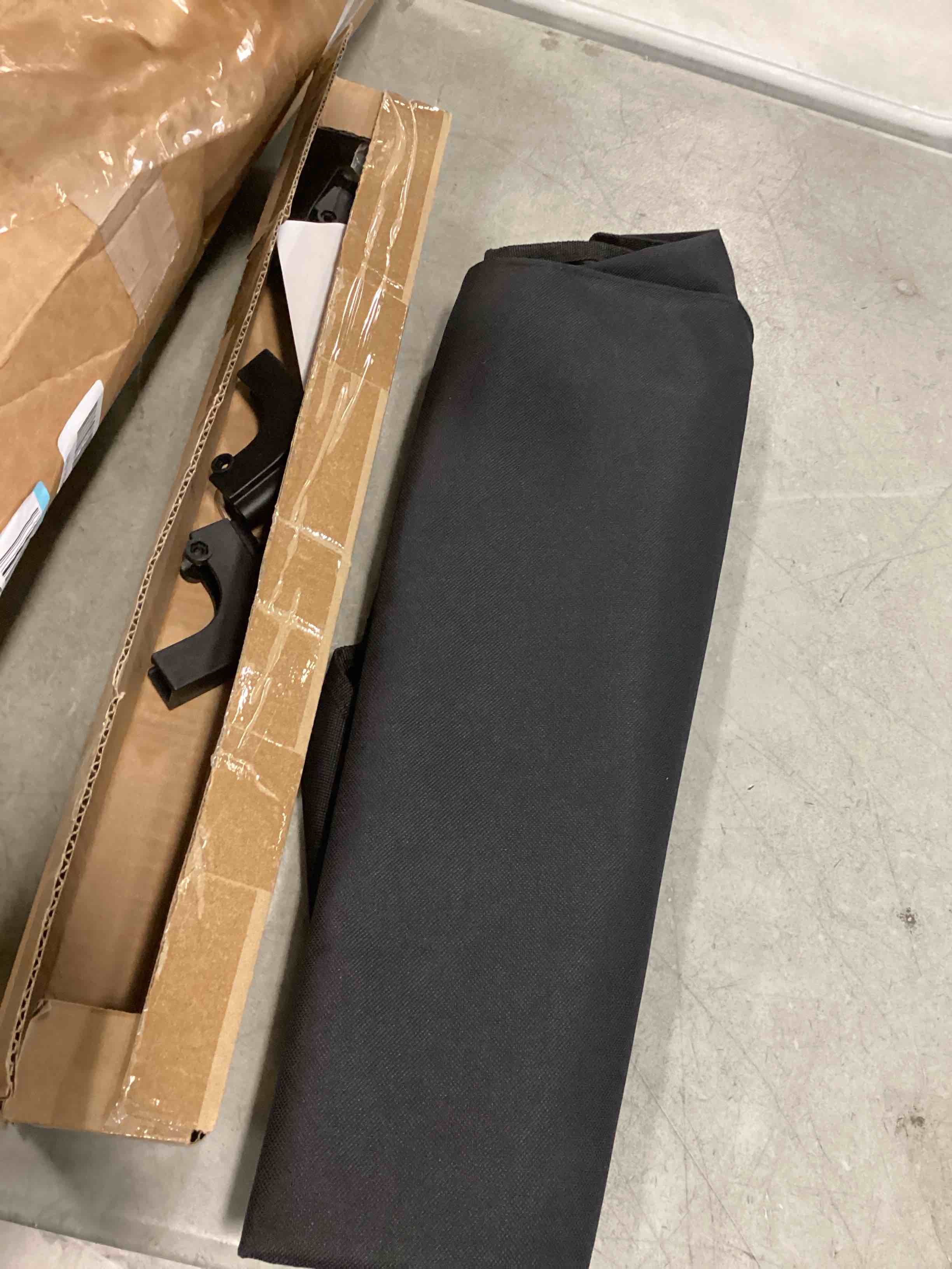 https://s3.amazonaws.com/lotting-images-prod/bidfta/PPE0353946_1727871197604.jpeg