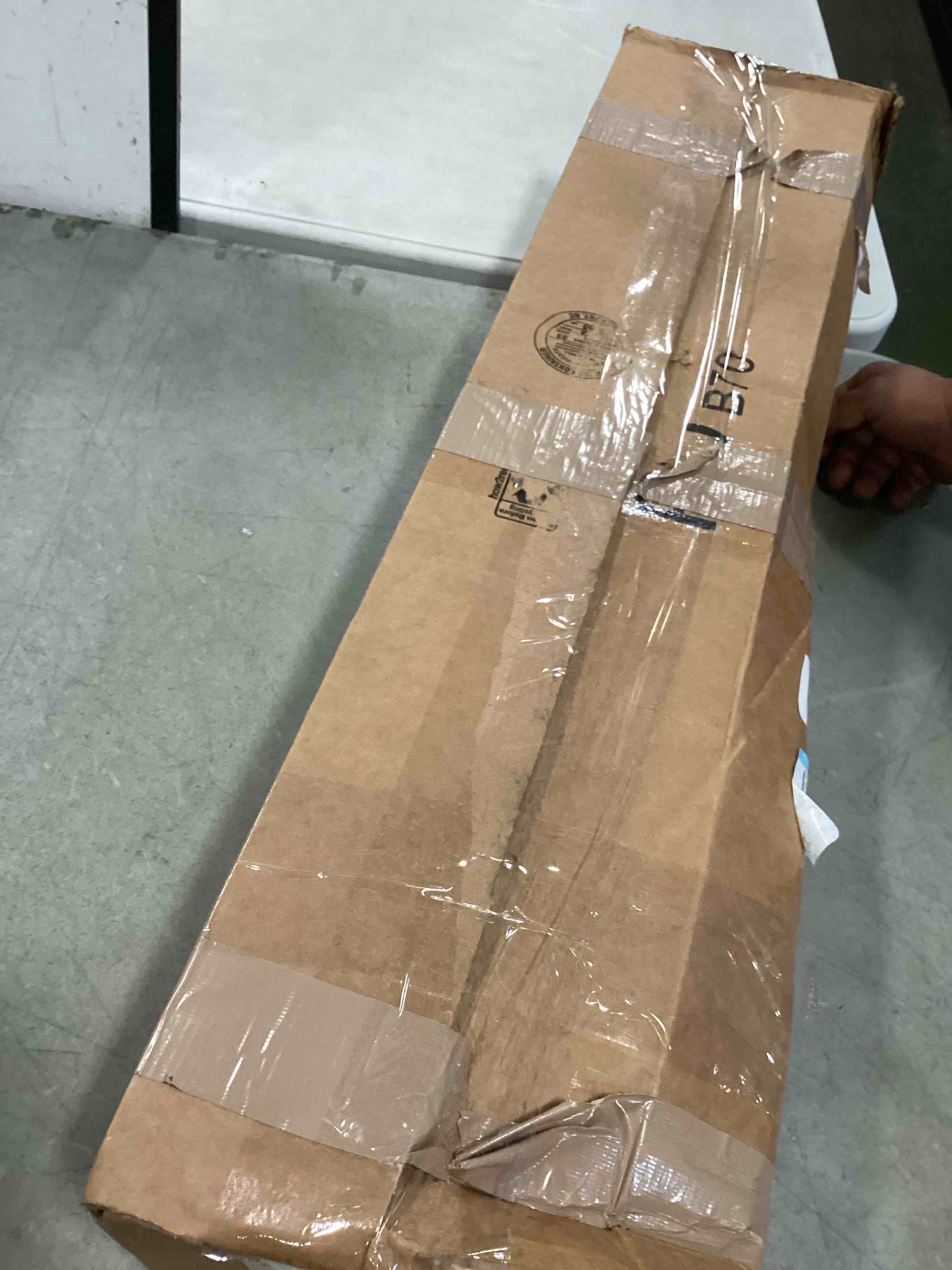 https://s3.amazonaws.com/lotting-images-prod/bidfta/PPE0353946_1727871226505.jpeg