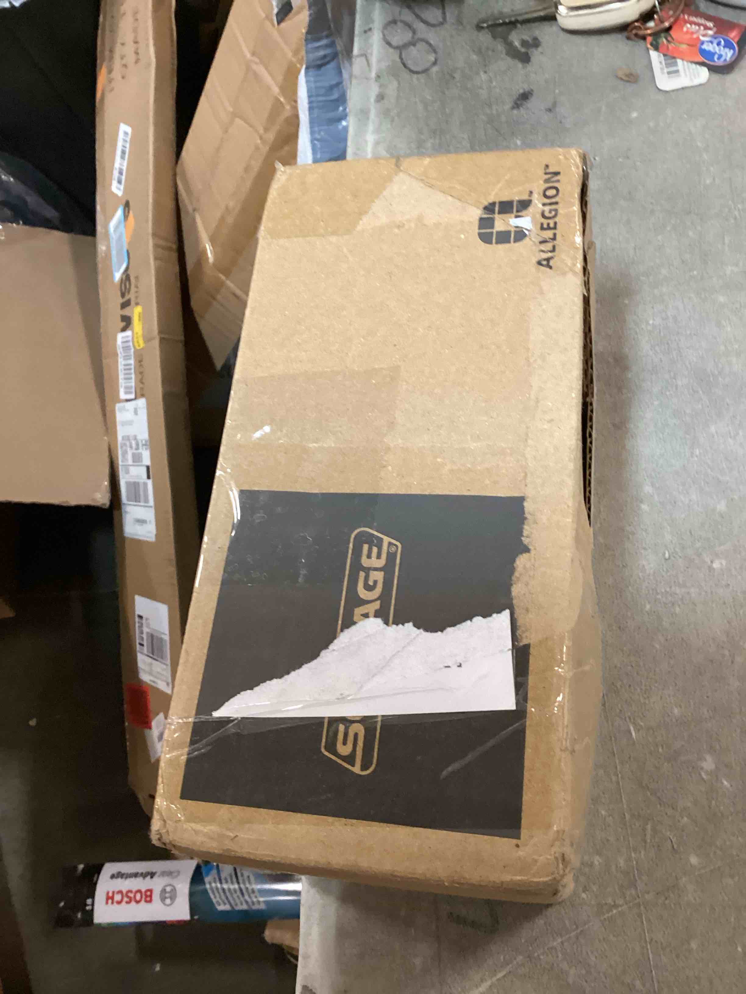 https://s3.amazonaws.com/lotting-images-prod/bidfta/PPE0357439_1727740868963.jpeg