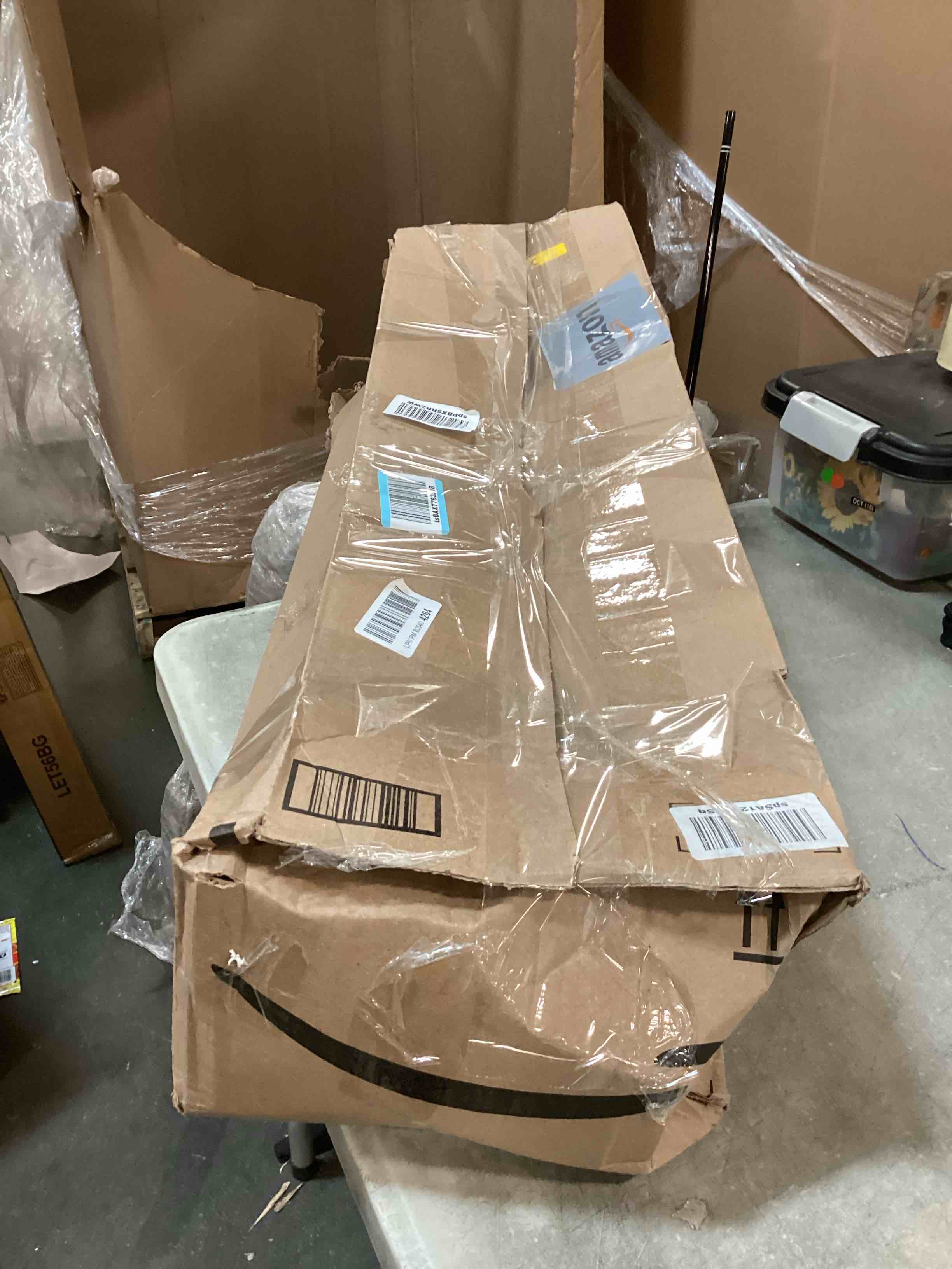 https://s3.amazonaws.com/lotting-images-prod/bidfta/PPE0357611_1727491581472.jpeg