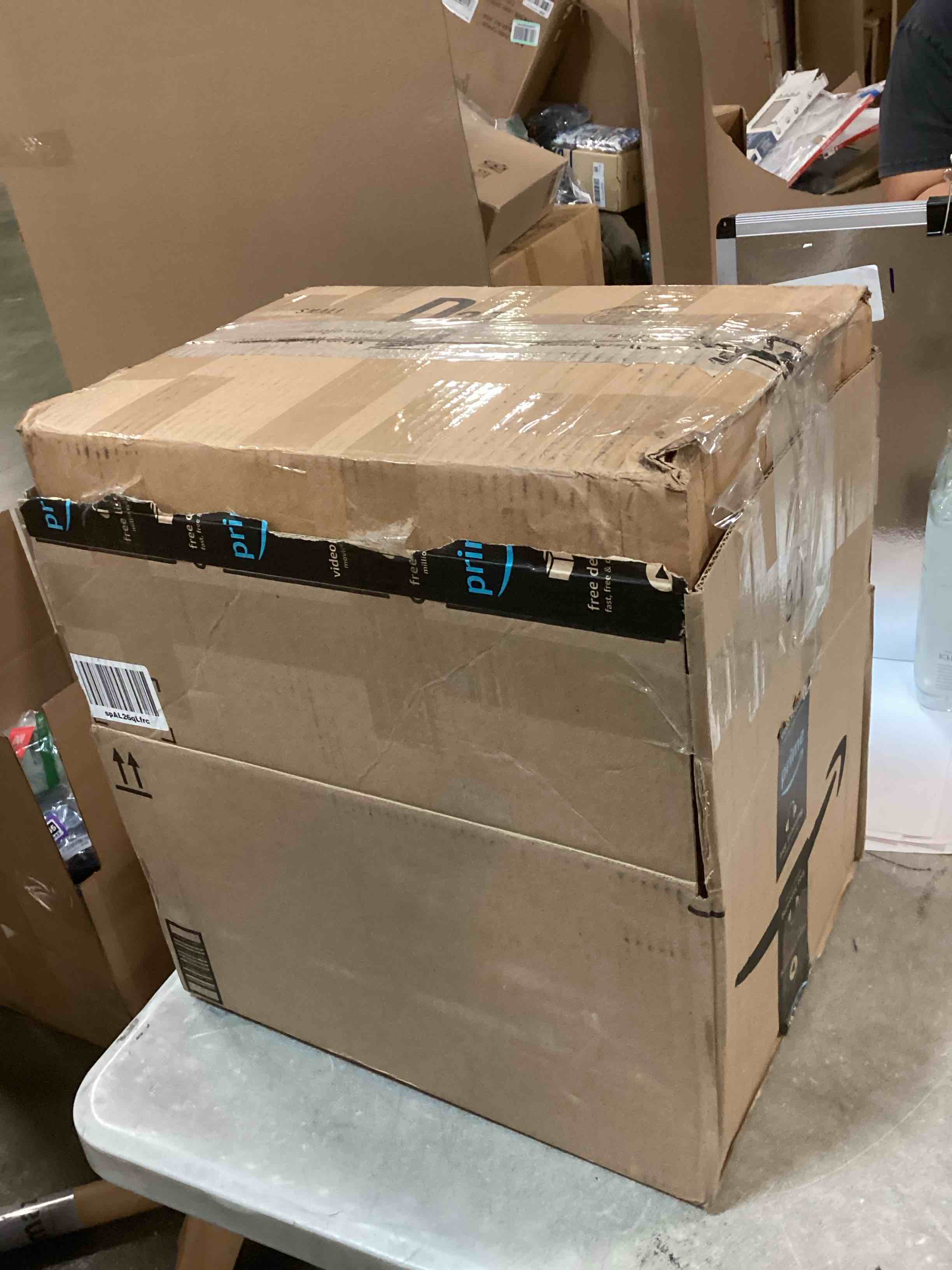 https://s3.amazonaws.com/lotting-images-prod/bidfta/PPE0357929_1727391077351.jpeg
