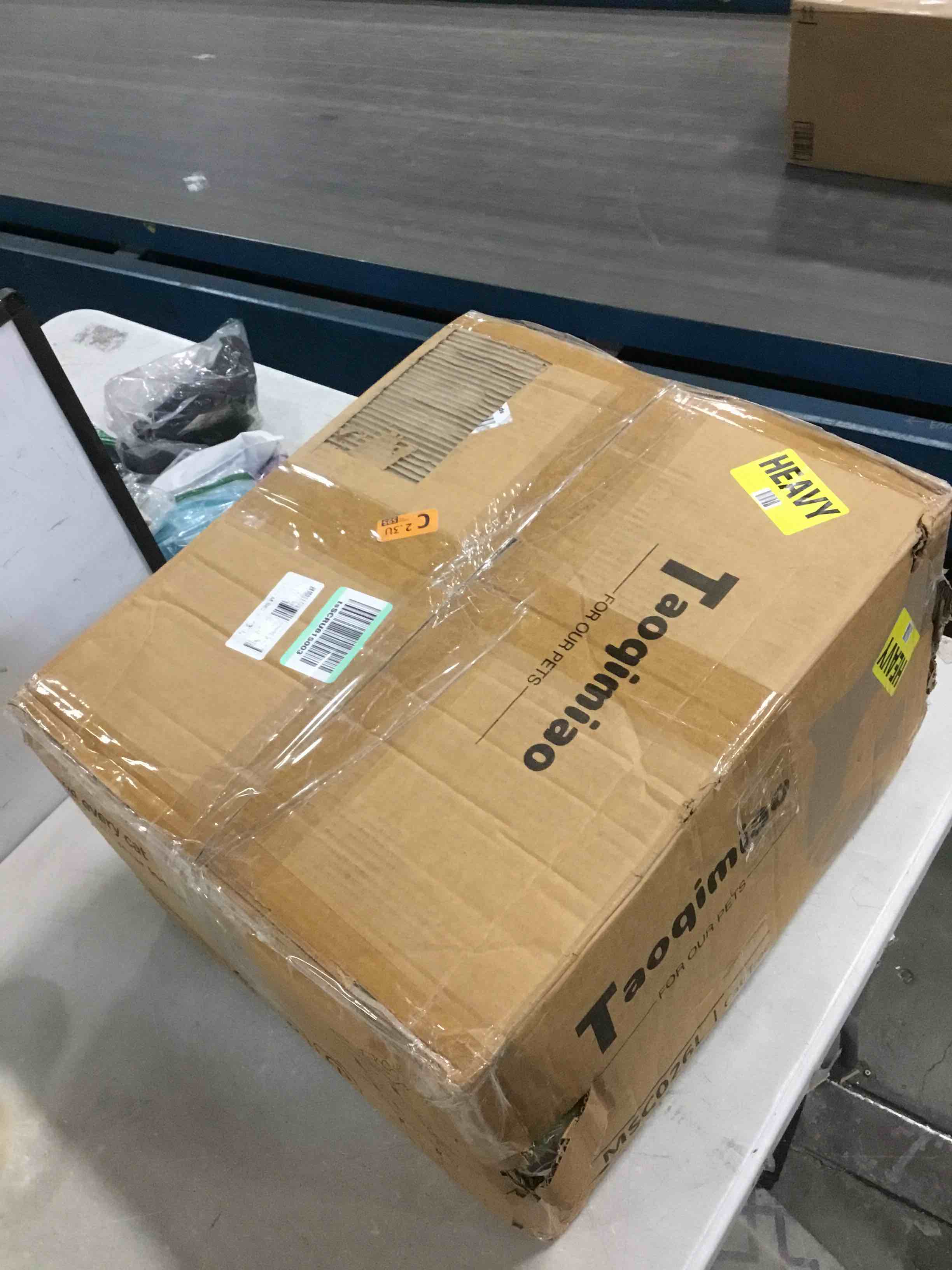 https://s3.amazonaws.com/lotting-images-prod/bidfta/PPE0360252_1729135945589.jpeg