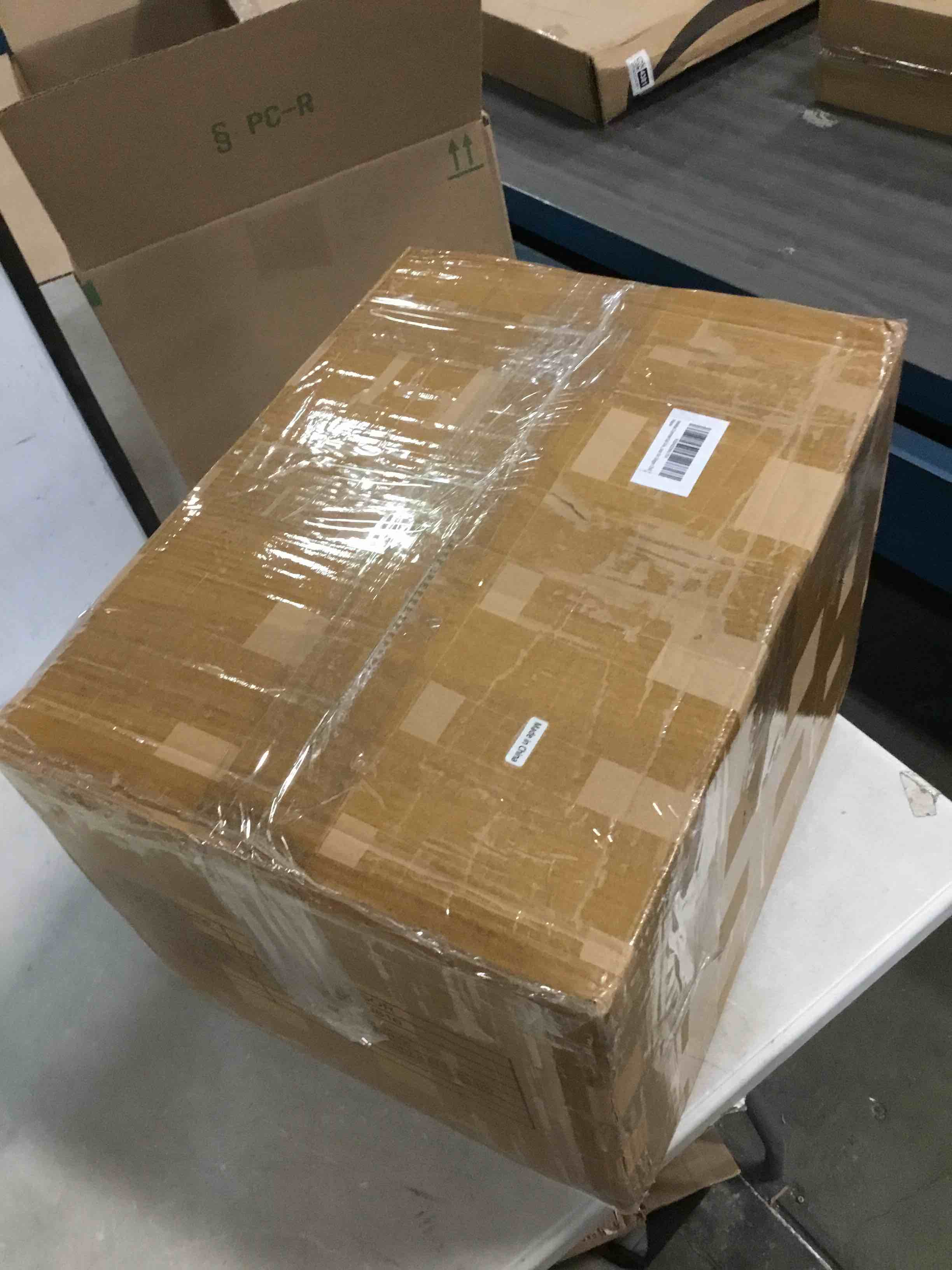 https://s3.amazonaws.com/lotting-images-prod/bidfta/PPE0360326_1729122201930.jpeg
