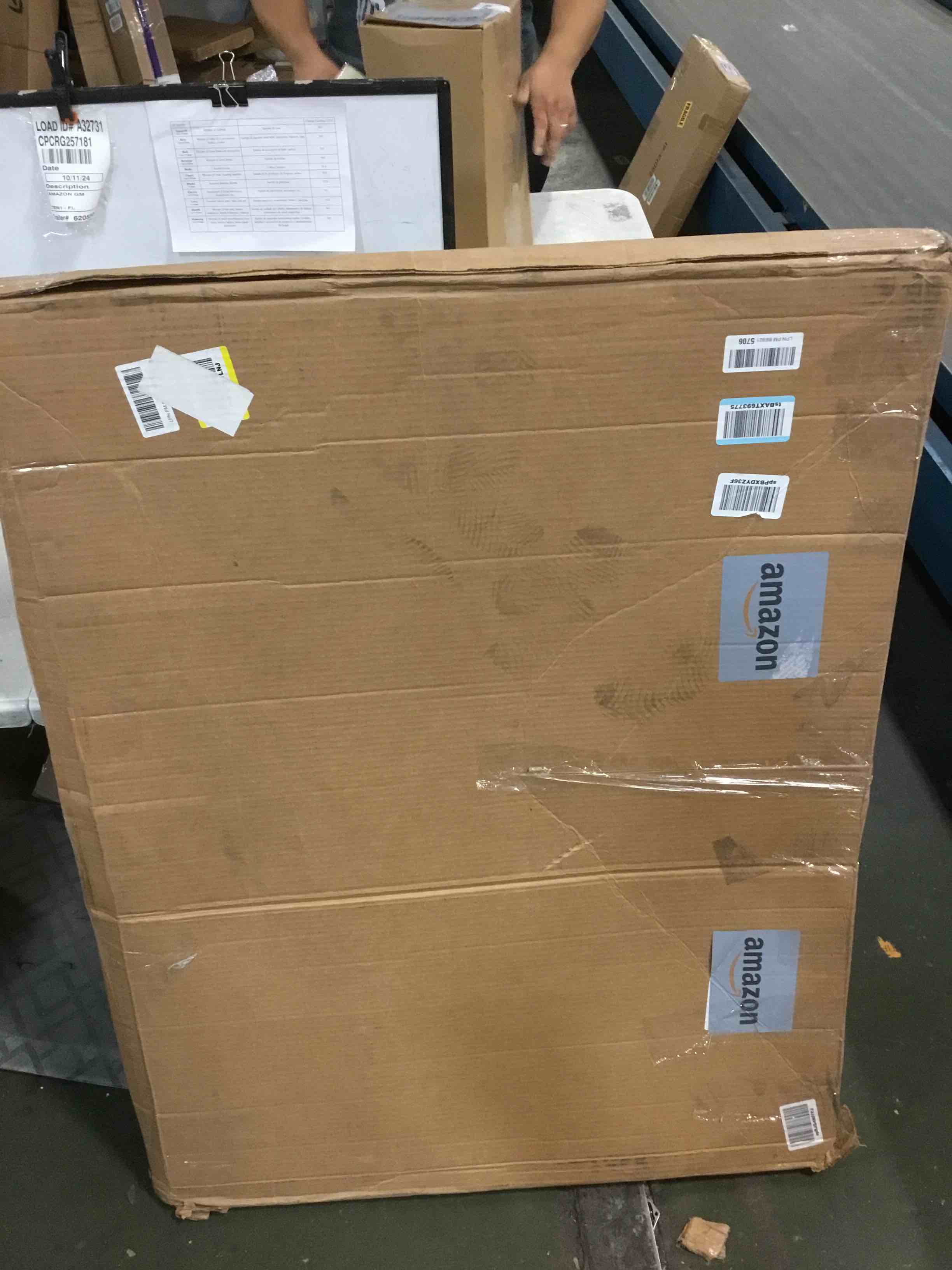 https://s3.amazonaws.com/lotting-images-prod/bidfta/PPE0360340_1729118636065.jpeg