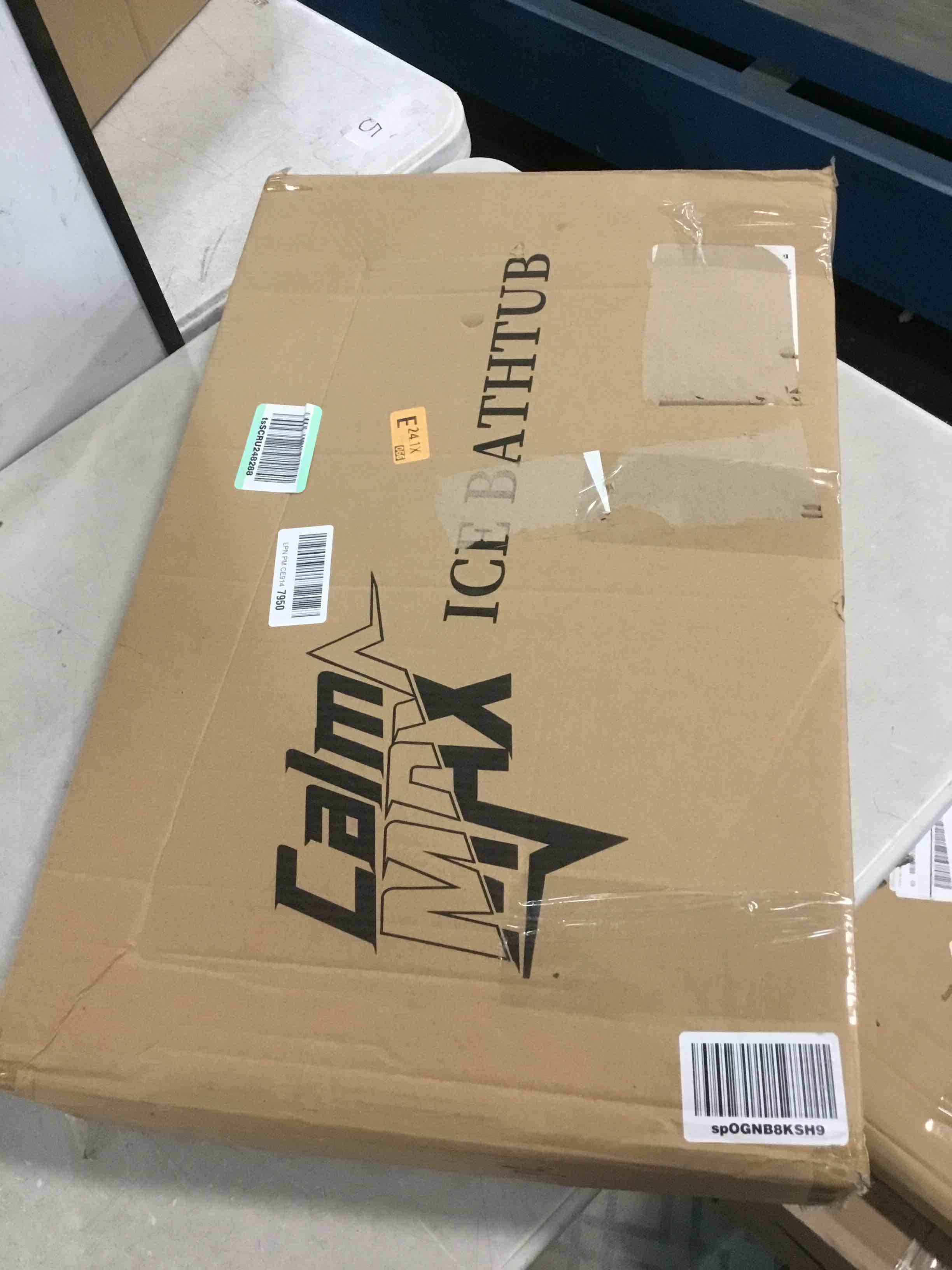 https://s3.amazonaws.com/lotting-images-prod/bidfta/PPE0360375_1729113132462.jpeg