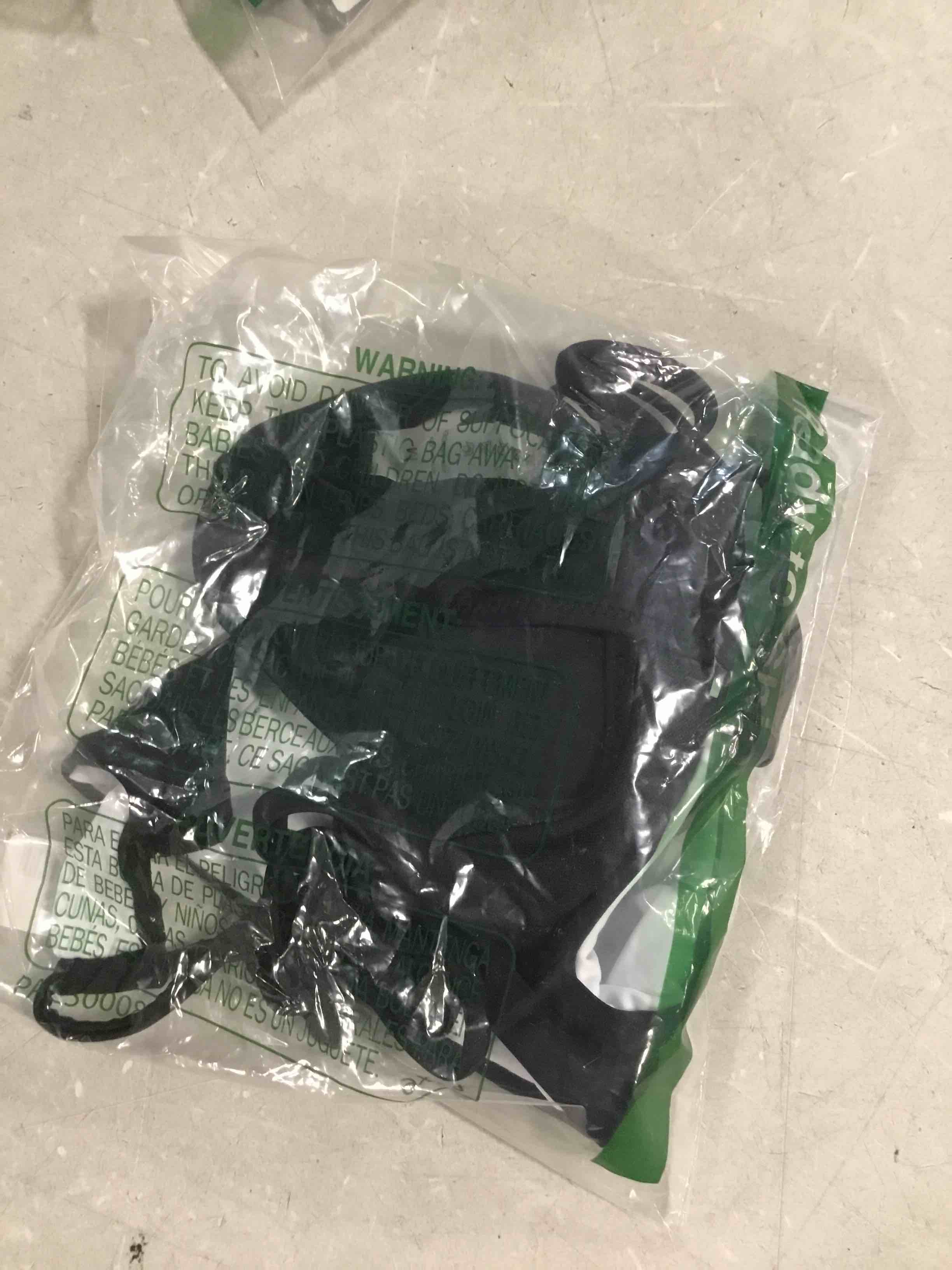 https://s3.amazonaws.com/lotting-images-prod/bidfta/PPE0360379_1729055914548.jpeg