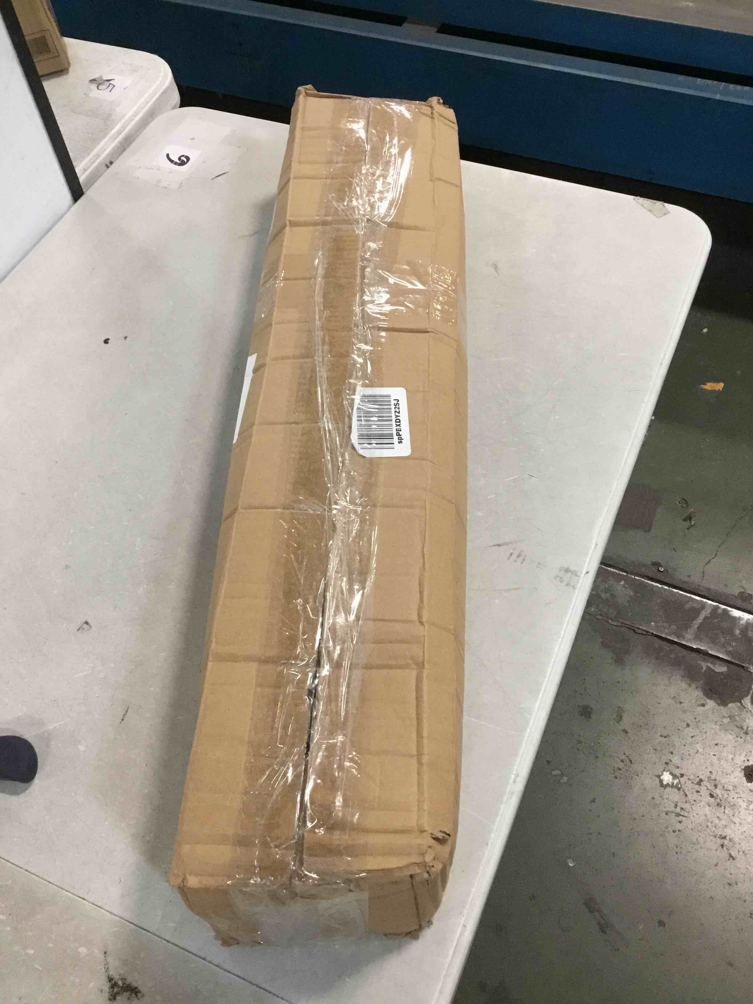 https://s3.amazonaws.com/lotting-images-prod/bidfta/PPE0360544_1729029388916.jpeg