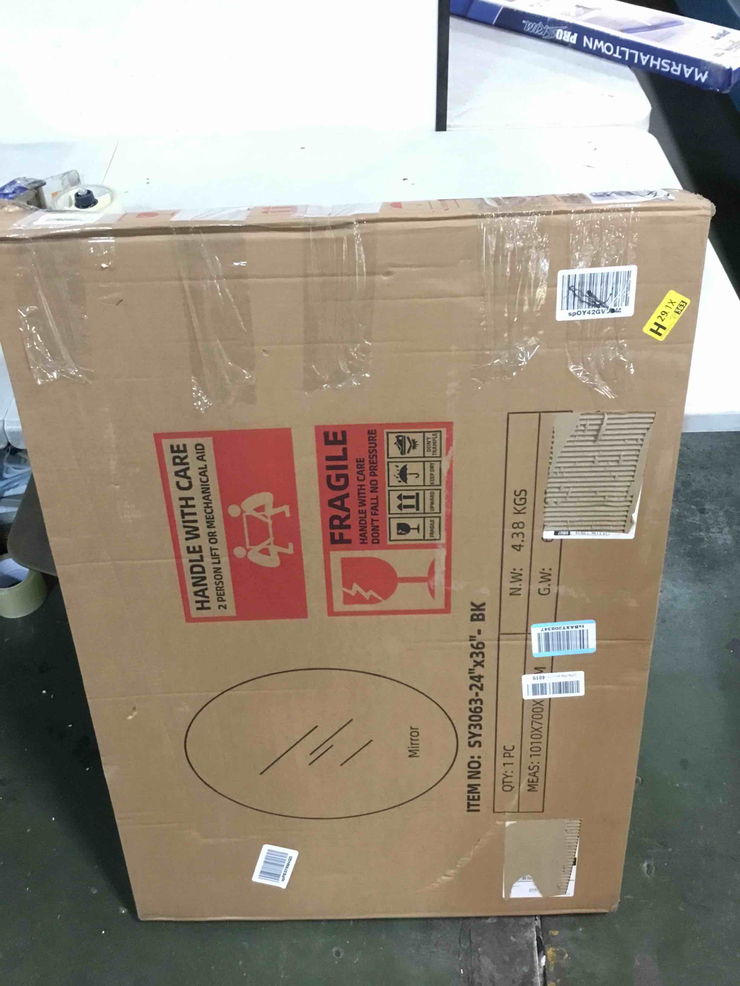 https://s3.amazonaws.com/lotting-images-prod/bidfta/PPE0360897_1728686188663.jpeg