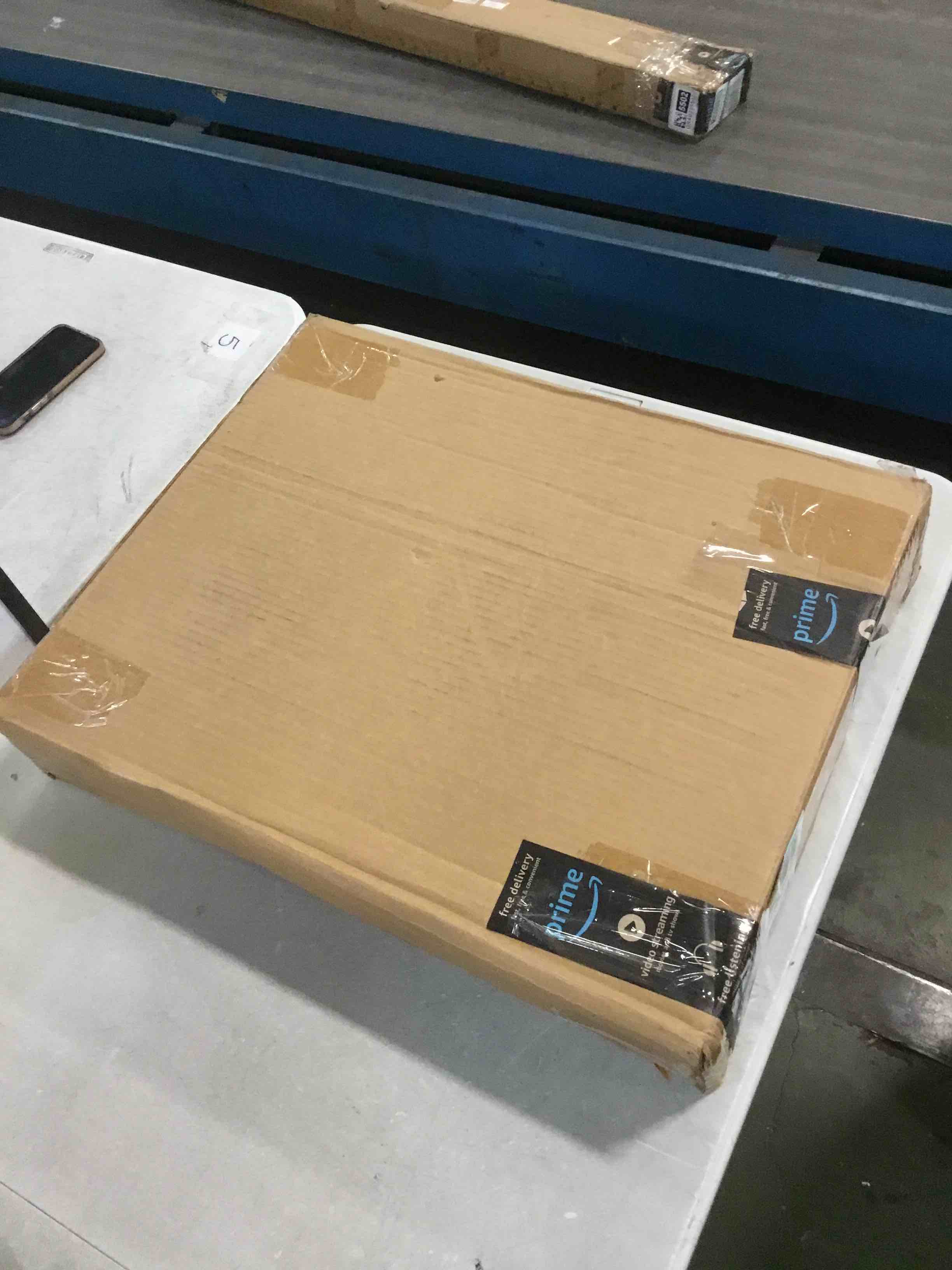 https://s3.amazonaws.com/lotting-images-prod/bidfta/PPE0361285_1728509370682.jpeg
