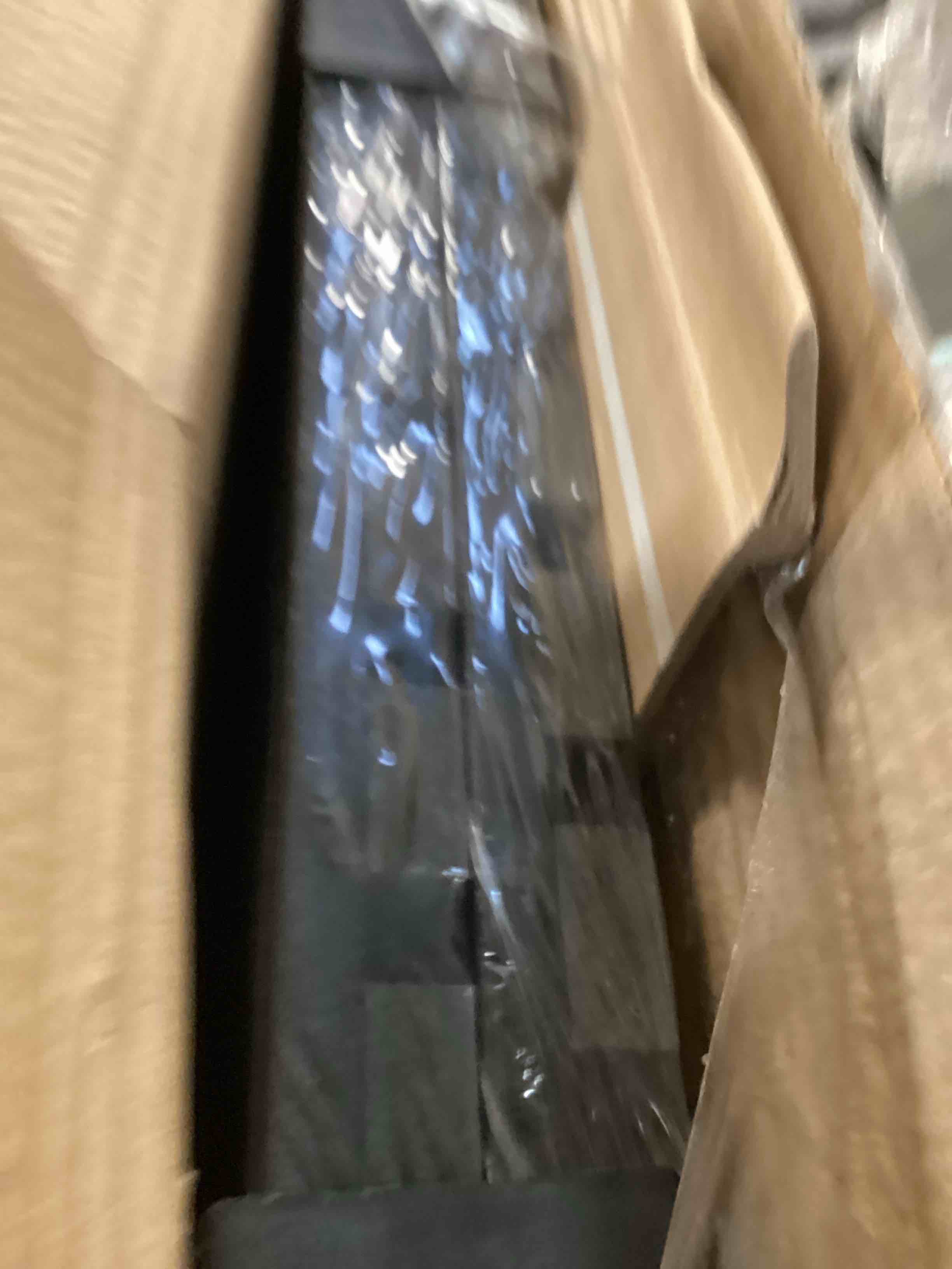 https://s3.amazonaws.com/lotting-images-prod/bidfta/PPE0361701_1728130799633.jpeg