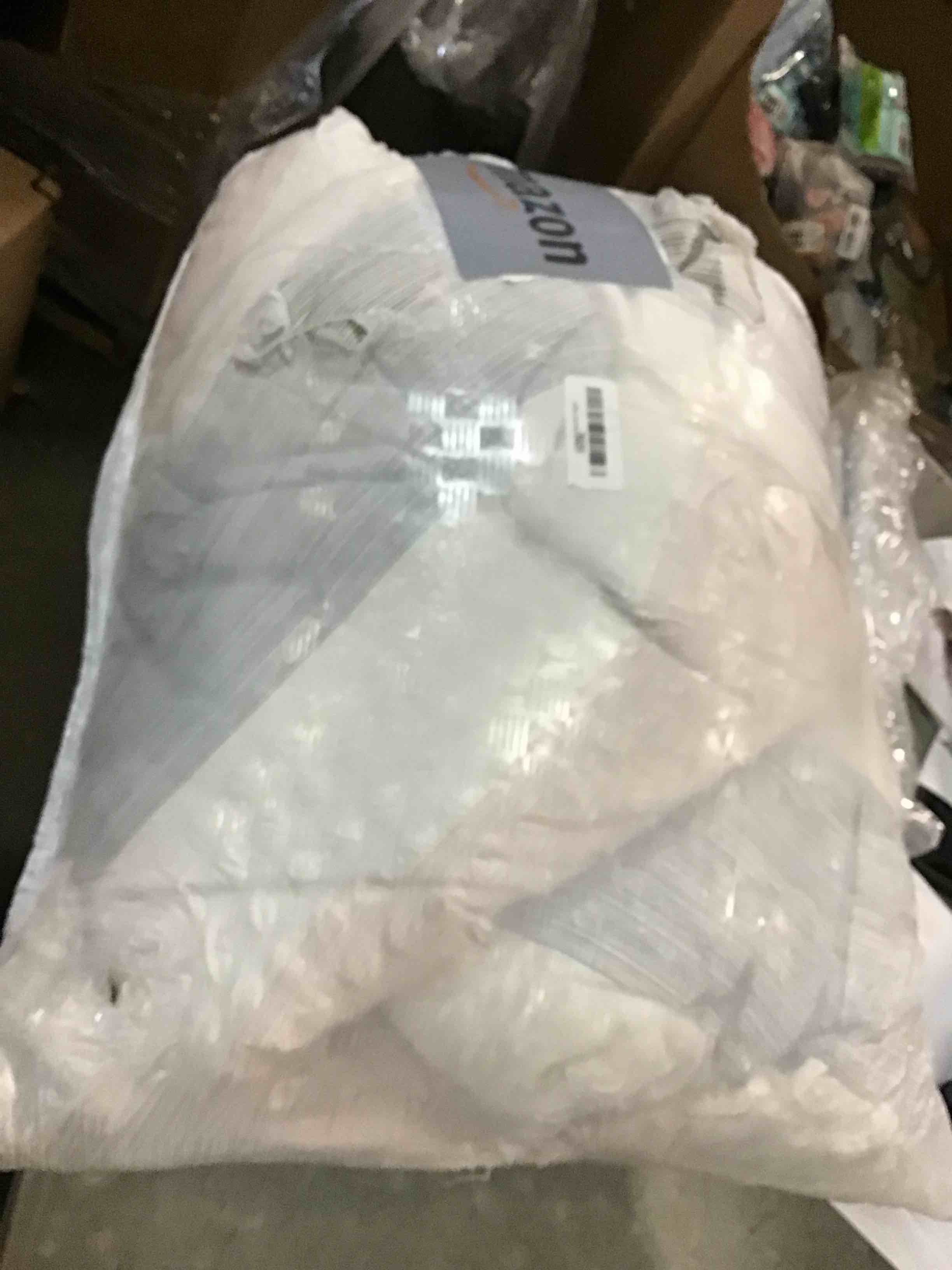 https://s3.amazonaws.com/lotting-images-prod/bidfta/PPE0362096_1728339534619.jpeg