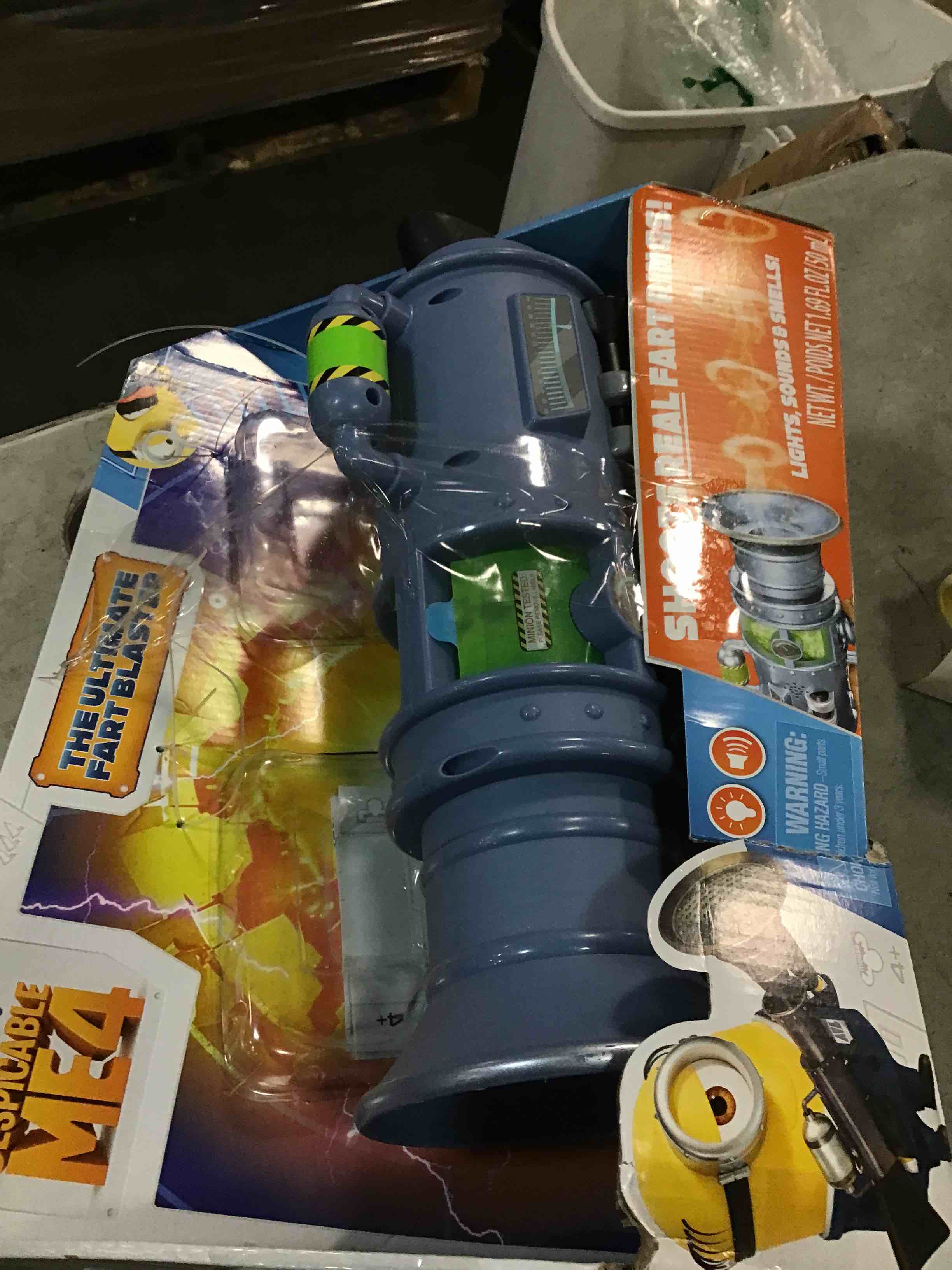 https://s3.amazonaws.com/lotting-images-prod/bidfta/PPE0362965_1727920985457.jpeg