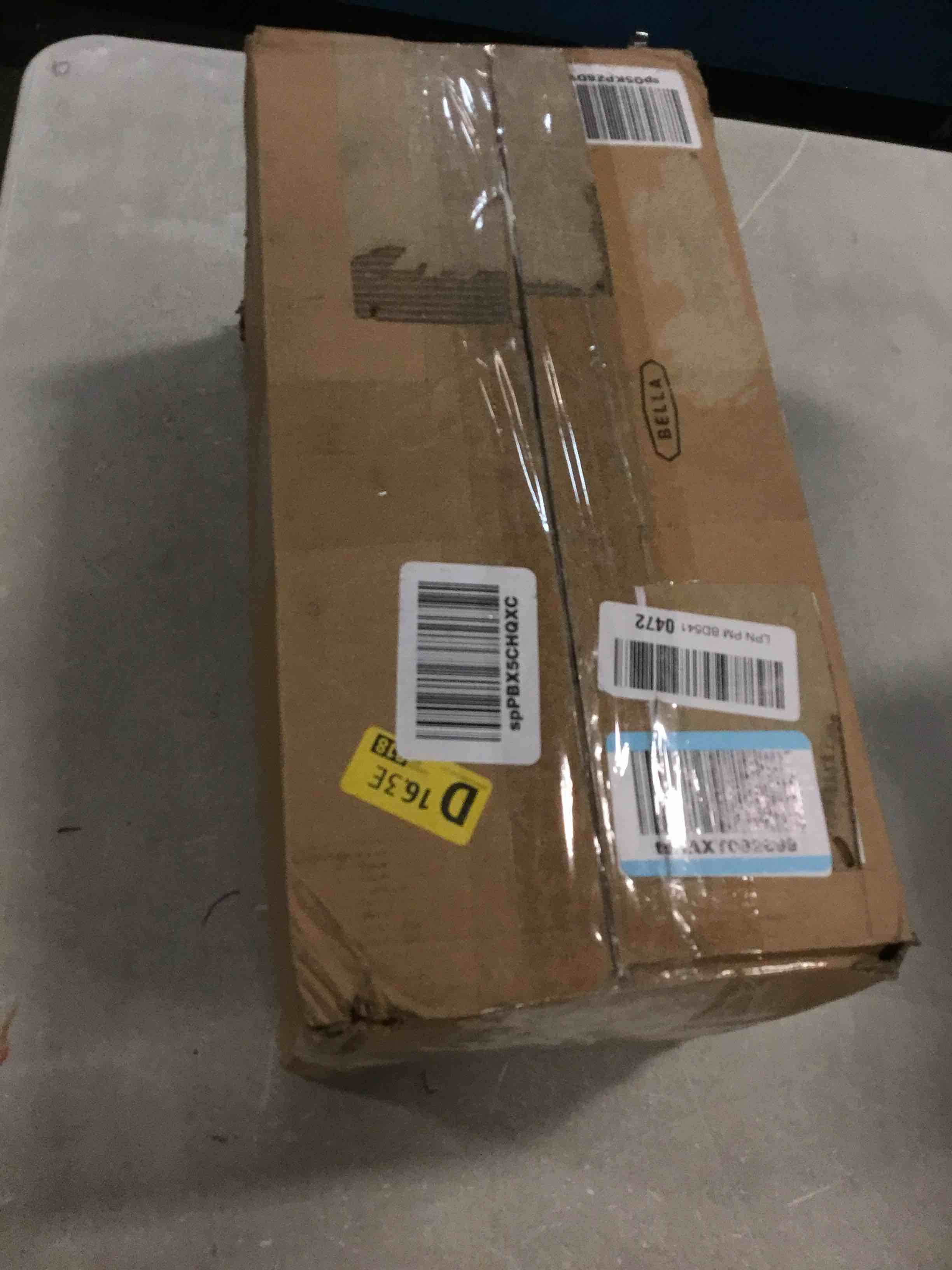 https://s3.amazonaws.com/lotting-images-prod/bidfta/PPE0364495_1728434715543.jpeg