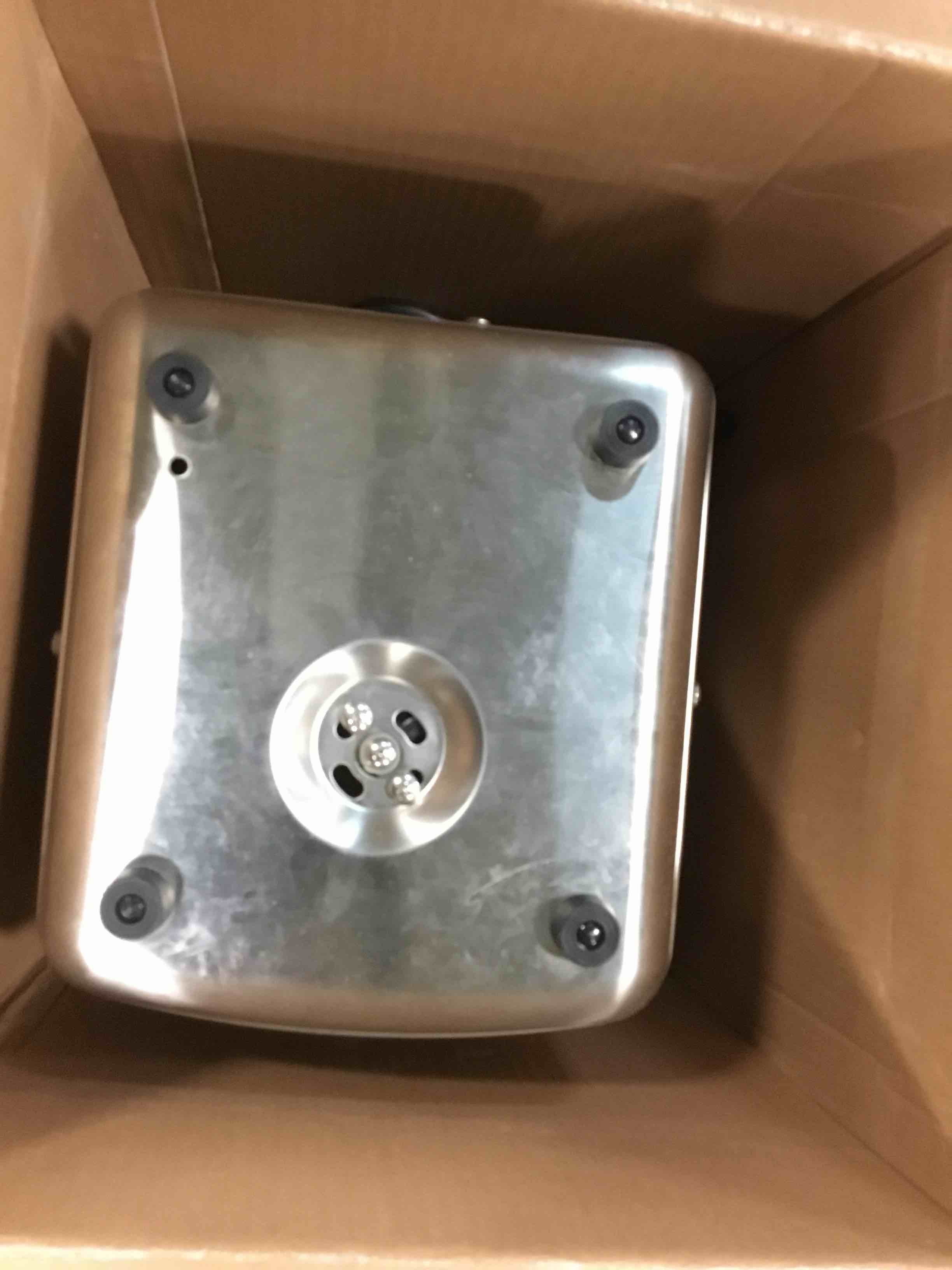 https://s3.amazonaws.com/lotting-images-prod/bidfta/PPE0364626_1728364677564.jpeg