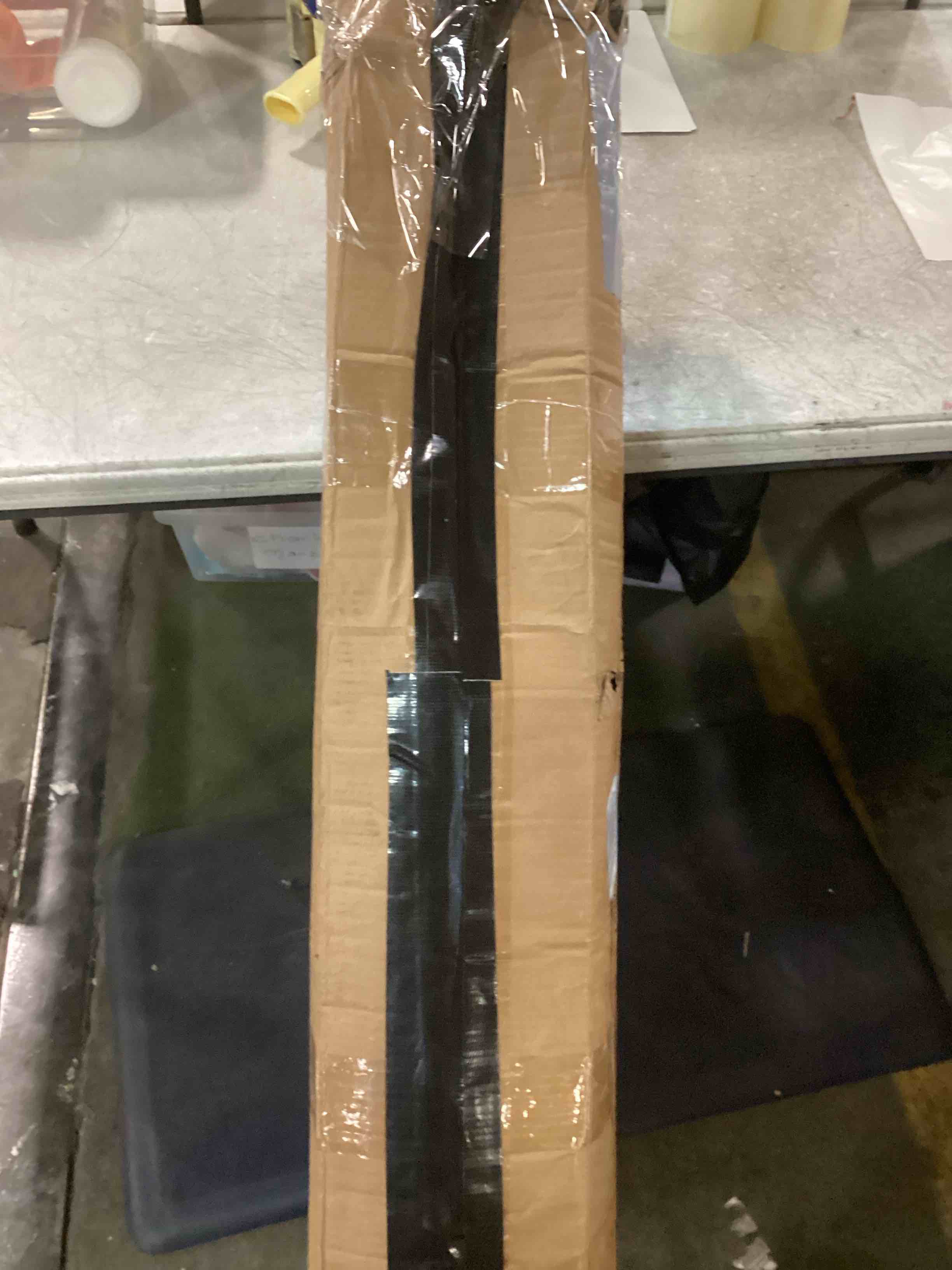 https://s3.amazonaws.com/lotting-images-prod/bidfta/PPE0366517_1728559148265.jpeg