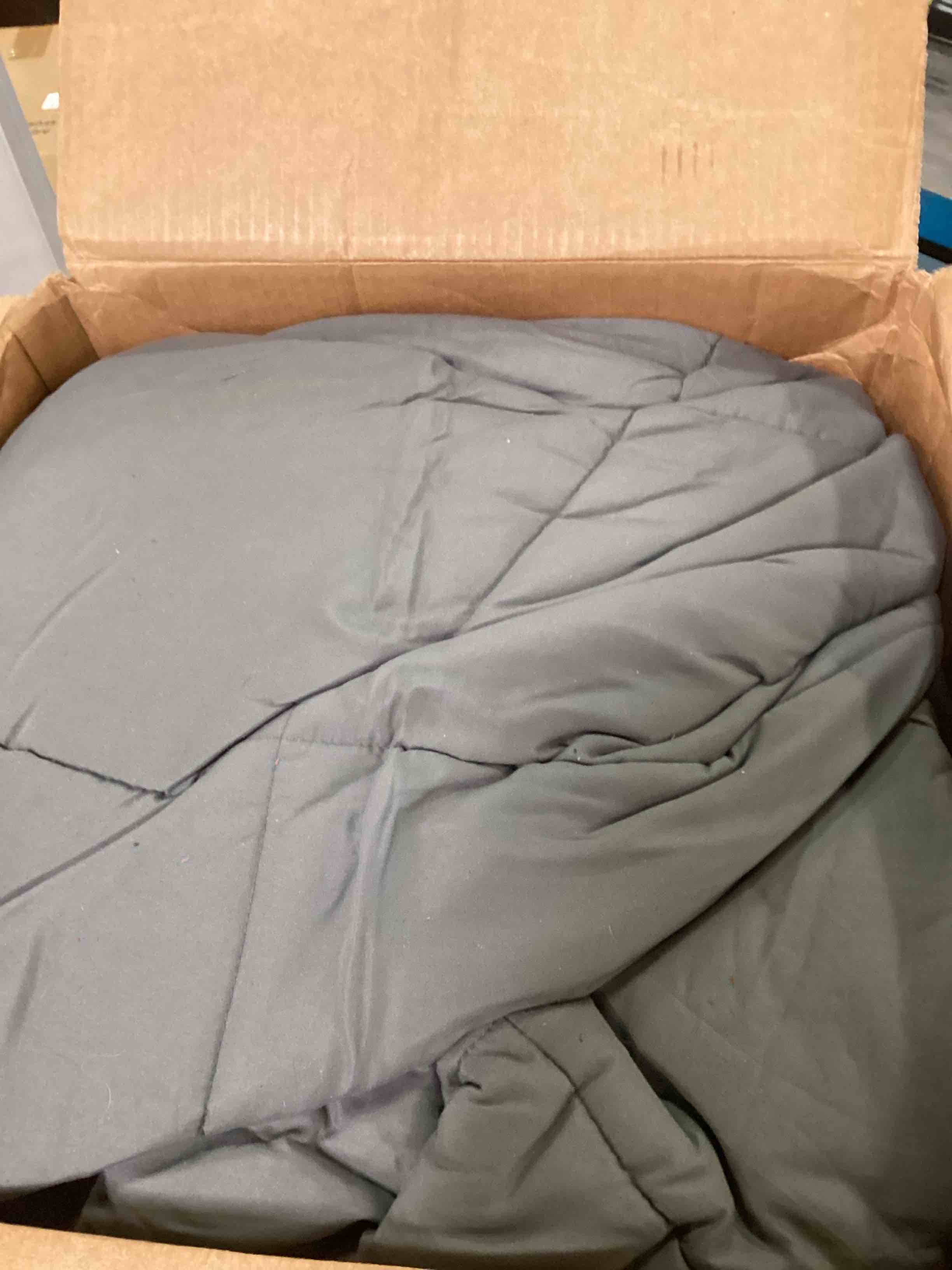 Soft Oversize King Plus Comforter 120"x128"Extra Large Lightweight