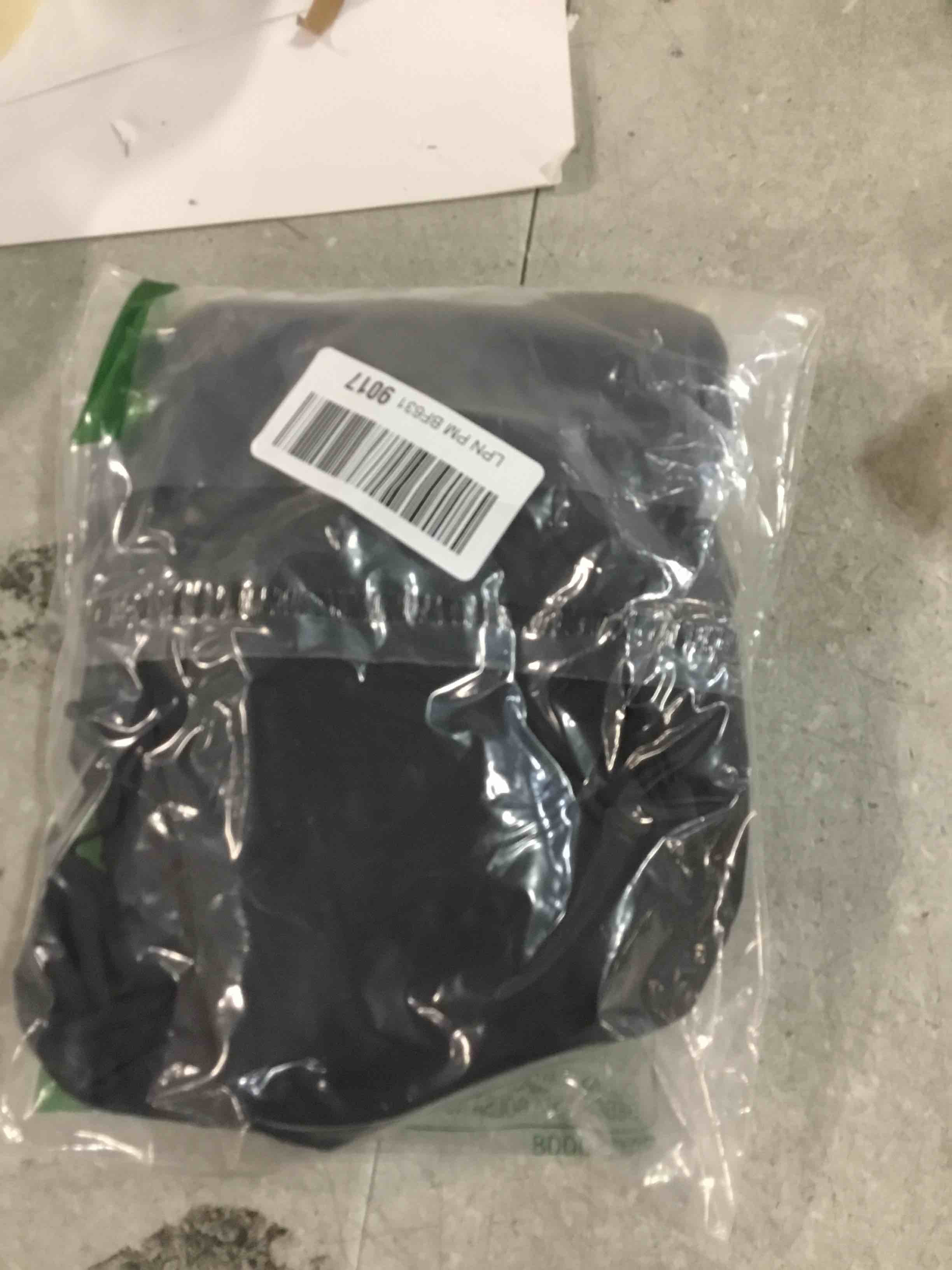 https://s3.amazonaws.com/lotting-images-prod/bidfta/PPE0367213_1727927501065.jpeg