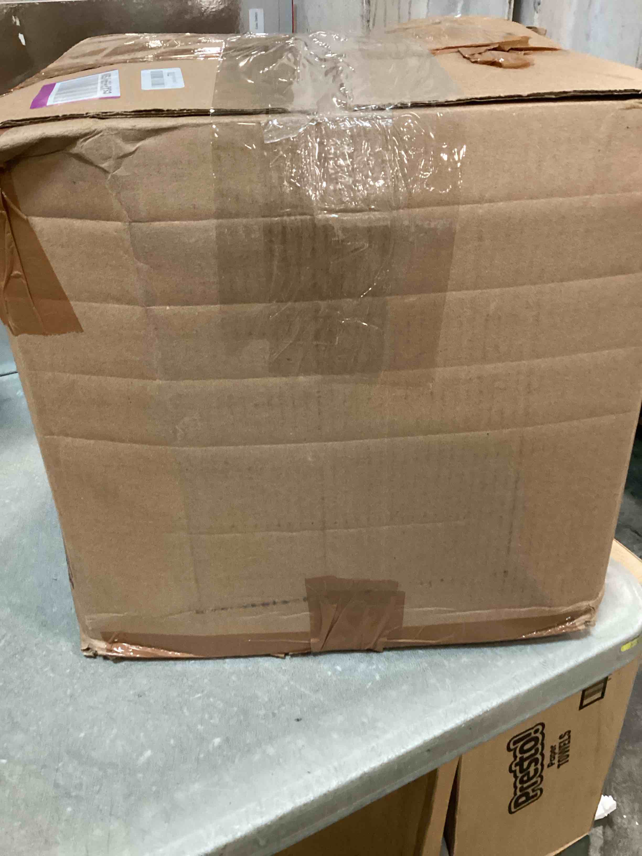https://s3.amazonaws.com/lotting-images-prod/bidfta/PPE0368054_1728700766683.jpeg