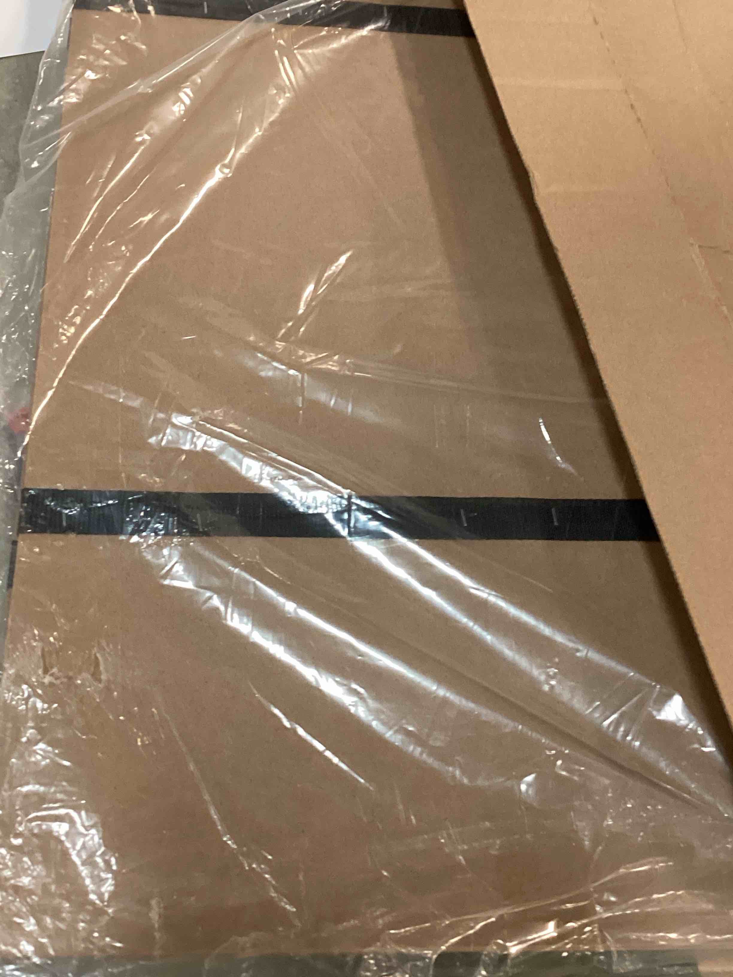 https://s3.amazonaws.com/lotting-images-prod/bidfta/PPE0368282_1728610990310.jpeg