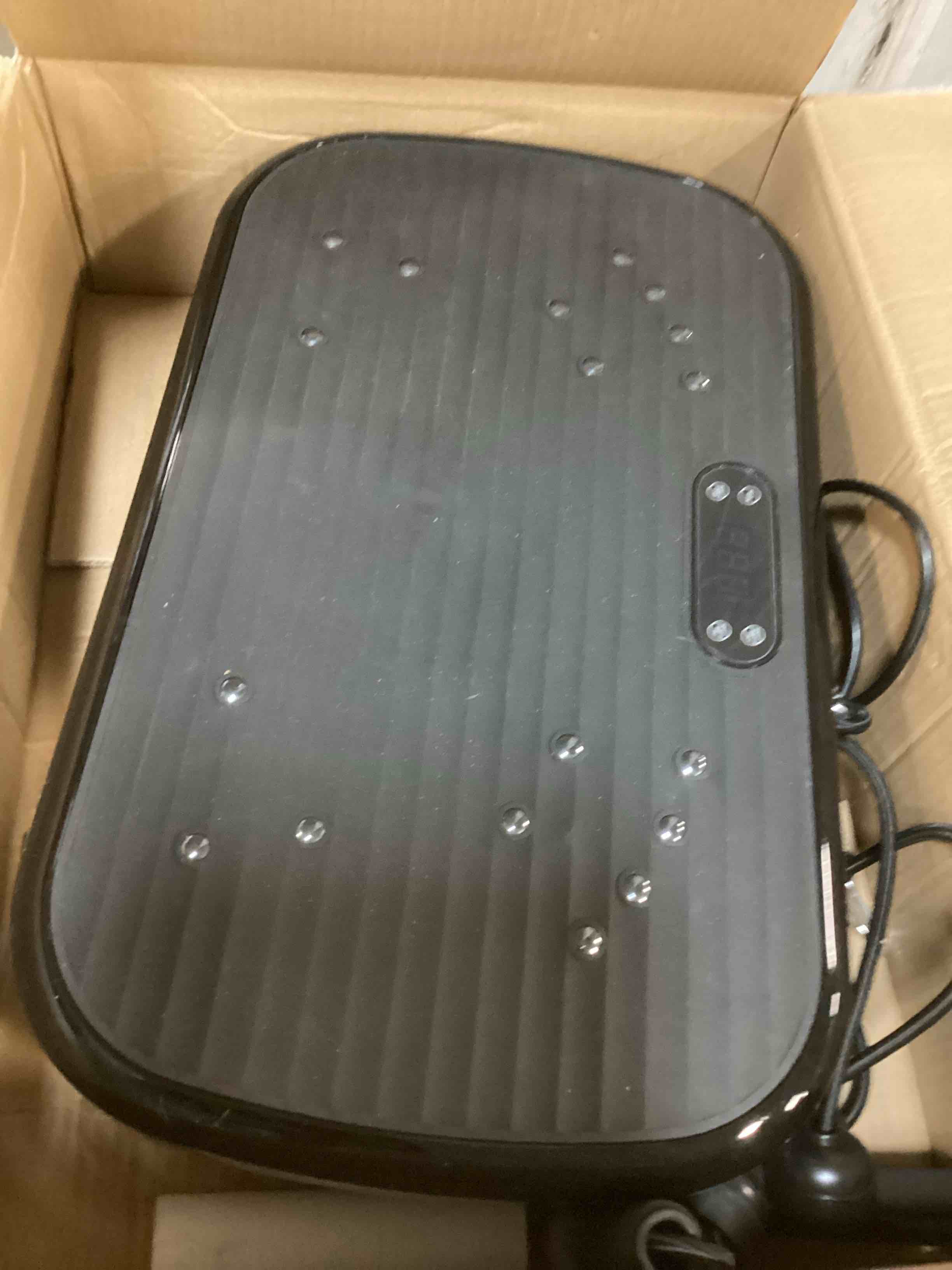 https://s3.amazonaws.com/lotting-images-prod/bidfta/PPE0368542_1728514387796.jpeg